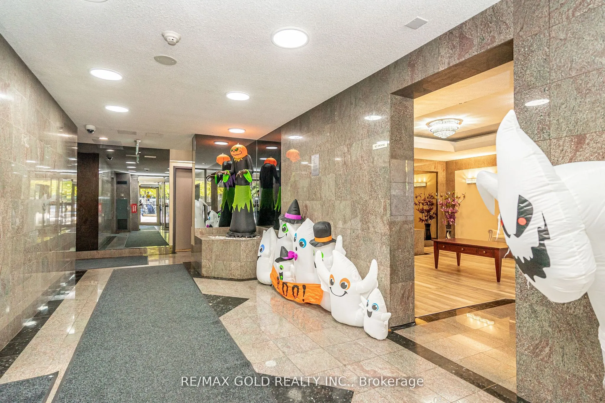 30 Malta Avenue, #403