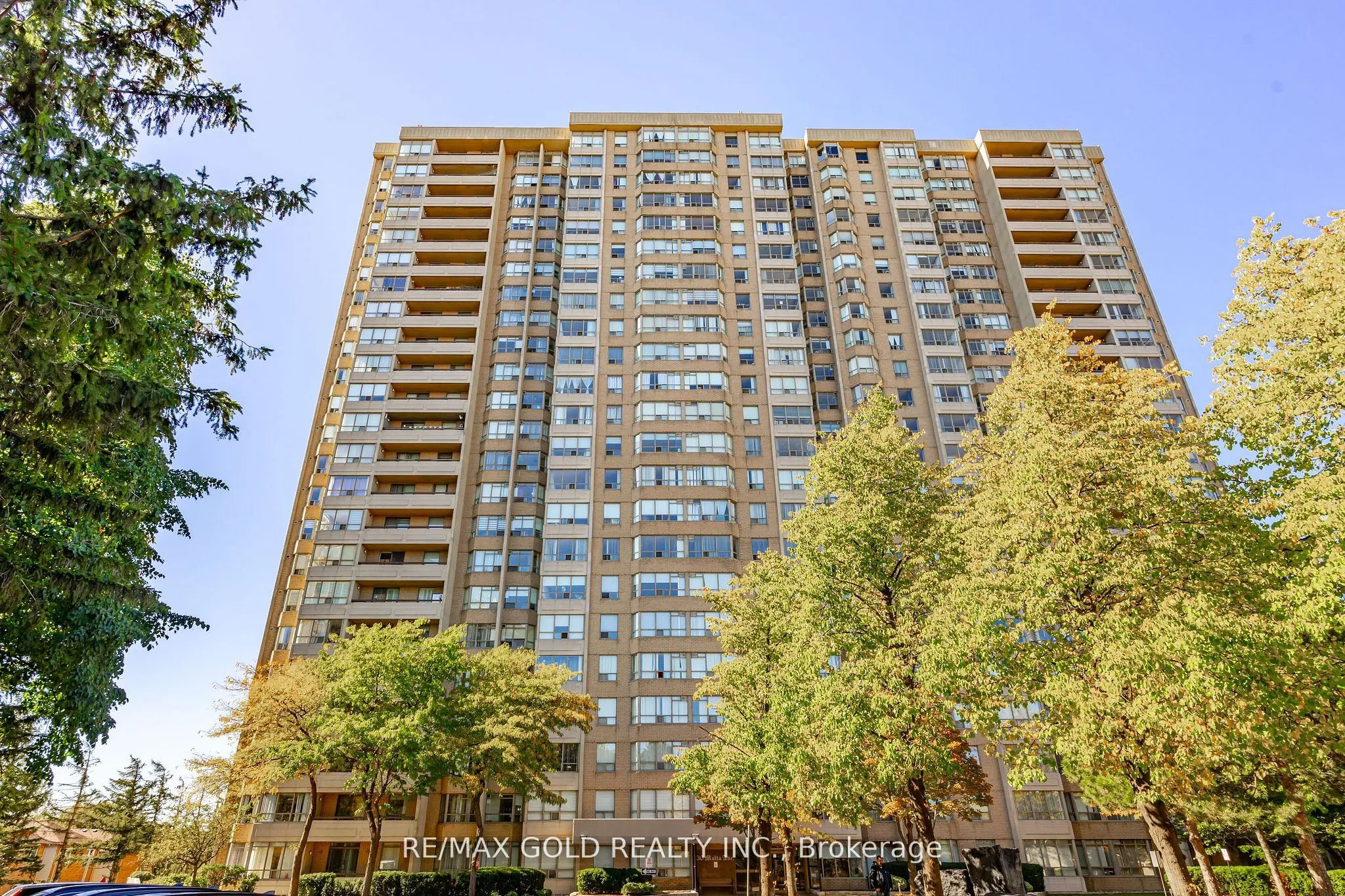 30 Malta Avenue, #403