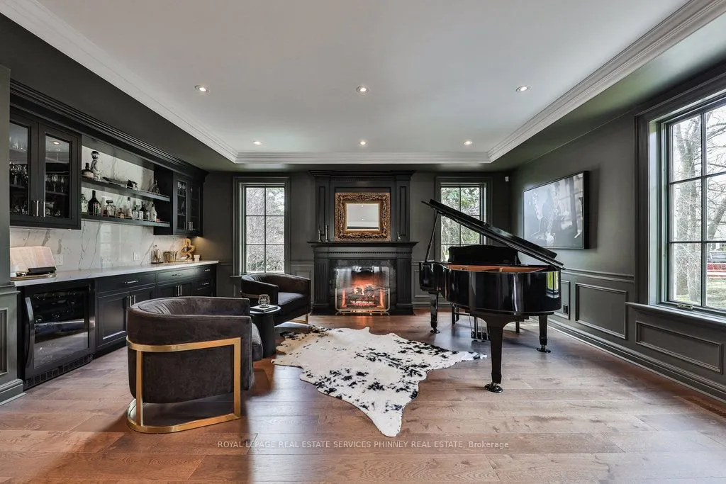 1257 Tecumseh Park Drive