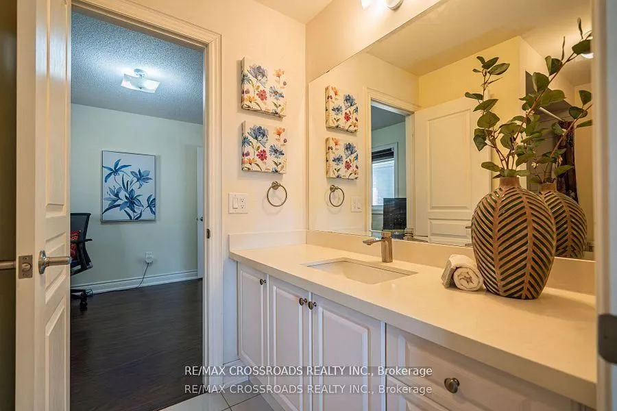 119 Russell Creek Drive