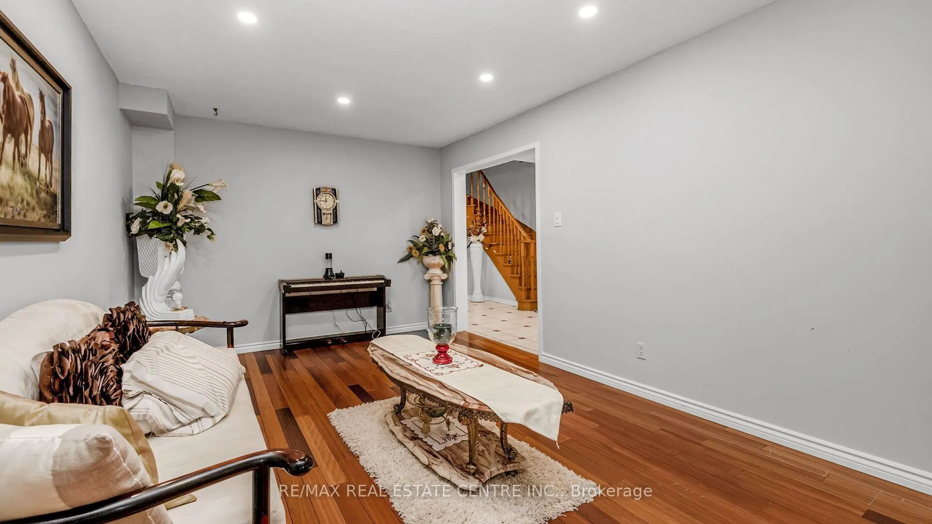 4489 Weymouth Commons Crescent