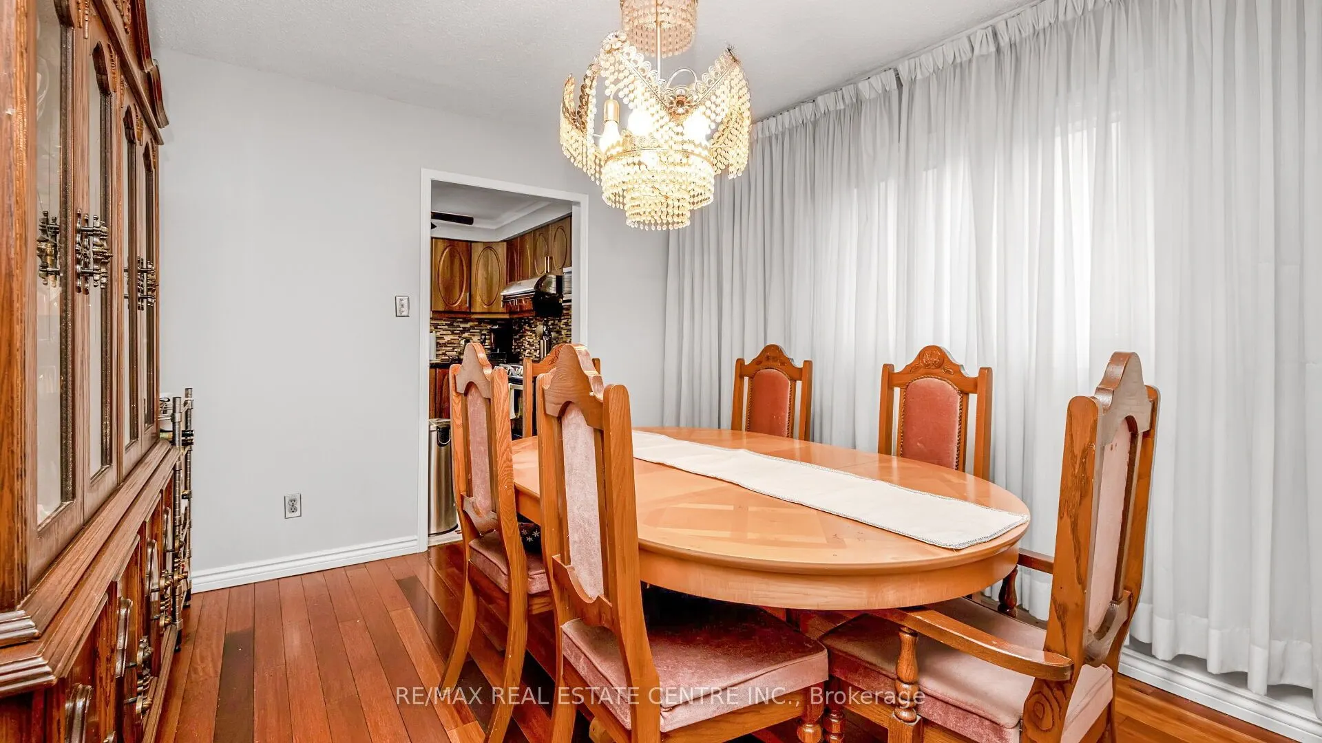 4489 Weymouth Commons Crescent