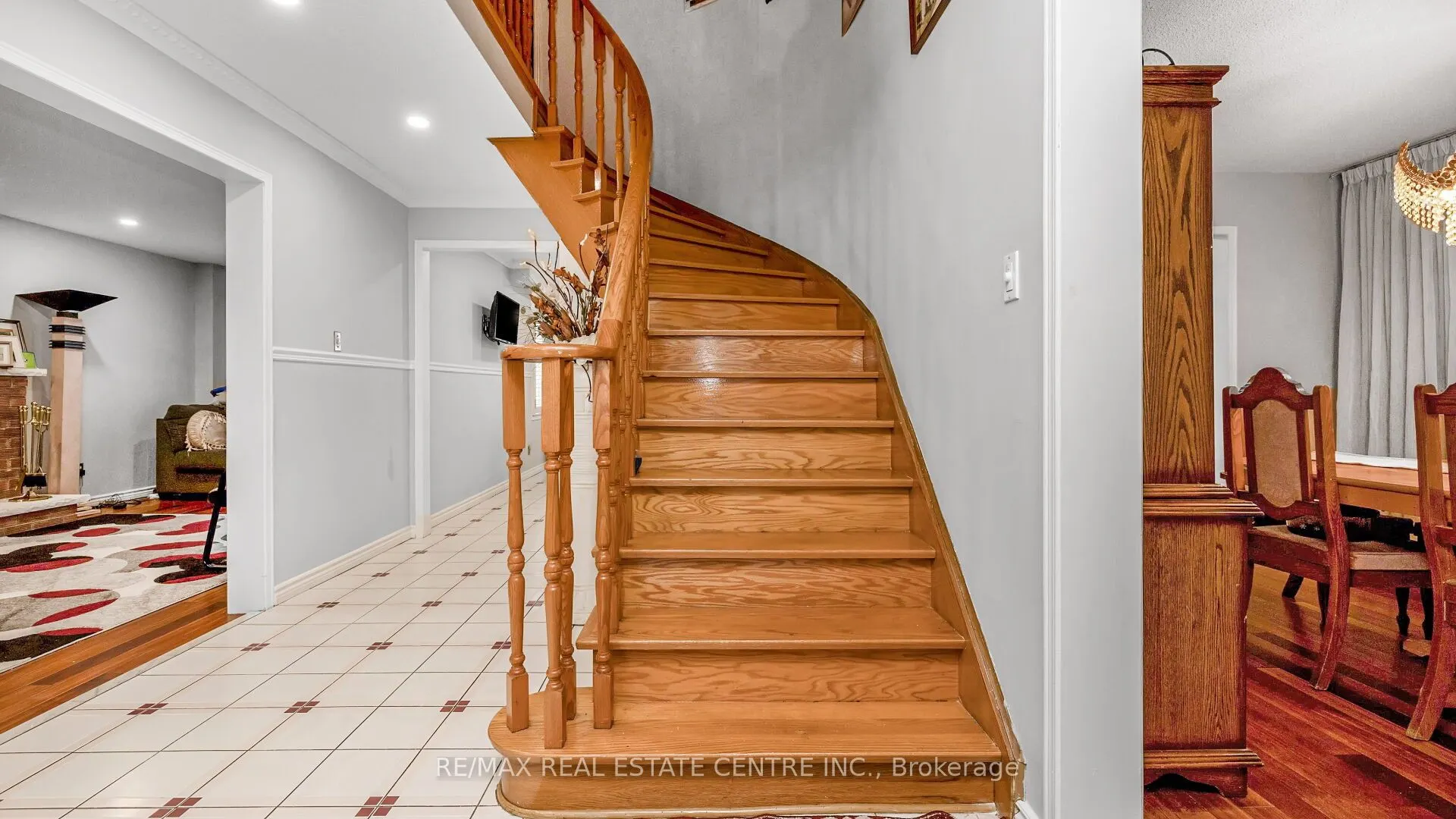 4489 Weymouth Commons Crescent