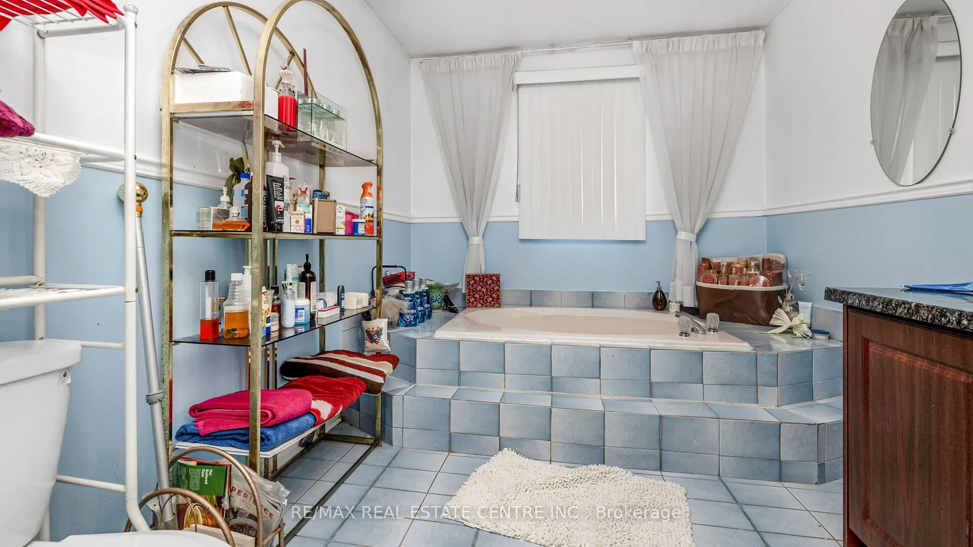 4489 Weymouth Commons Crescent