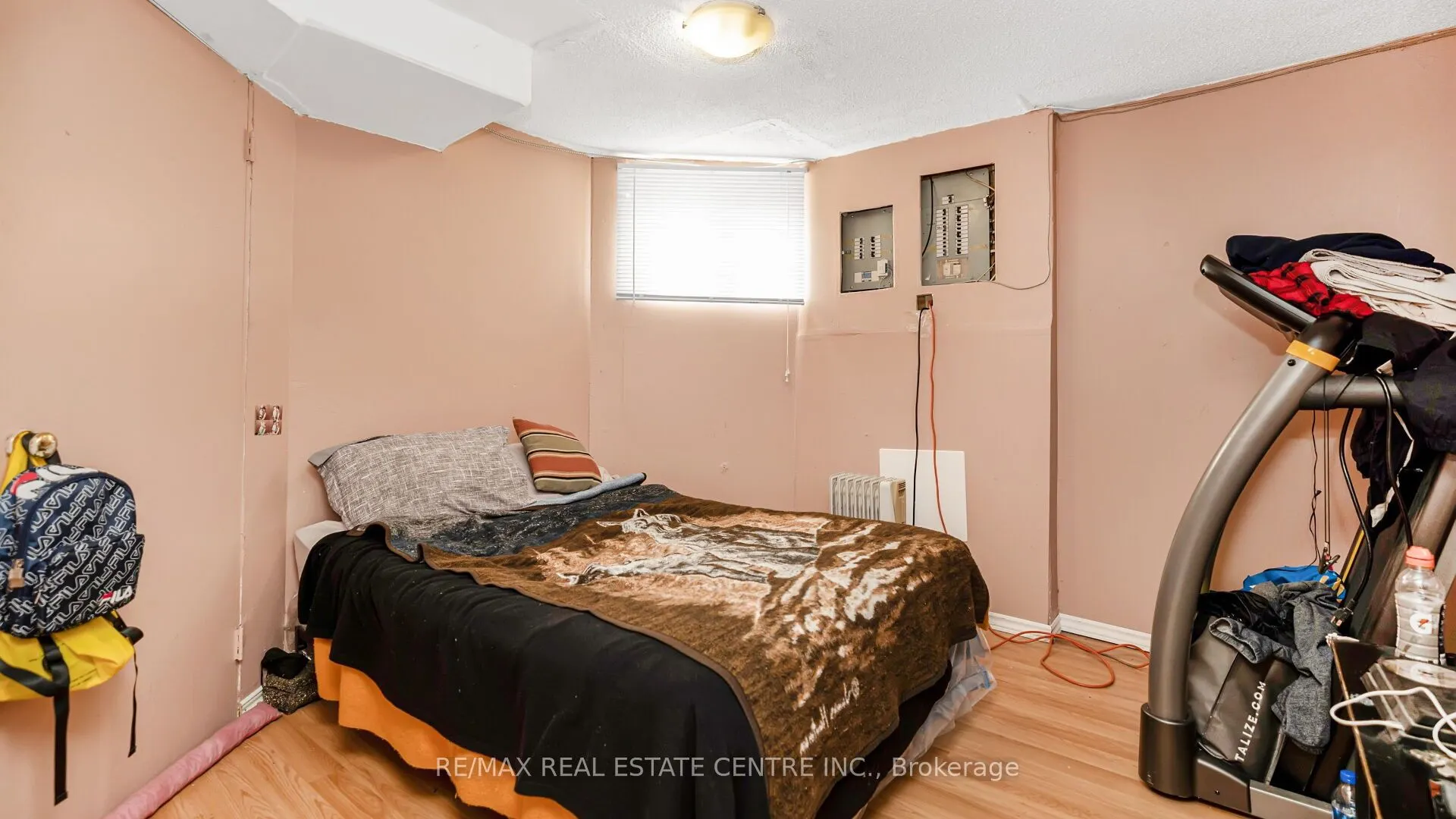 4489 Weymouth Commons Crescent