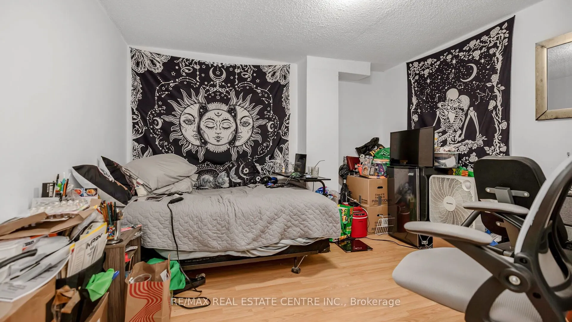 4489 Weymouth Commons Crescent