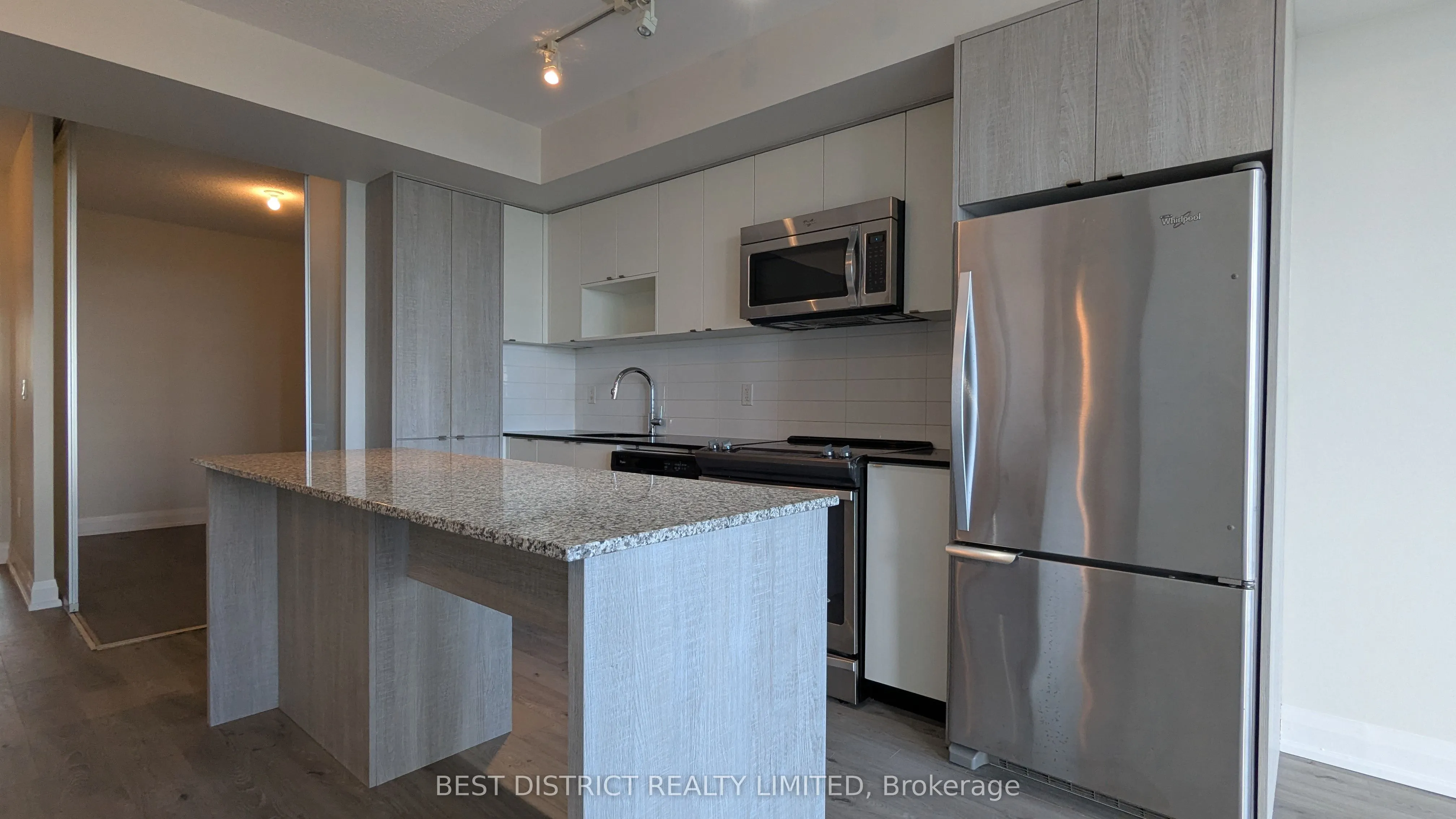 9 Valhalla Inn Road, #1501