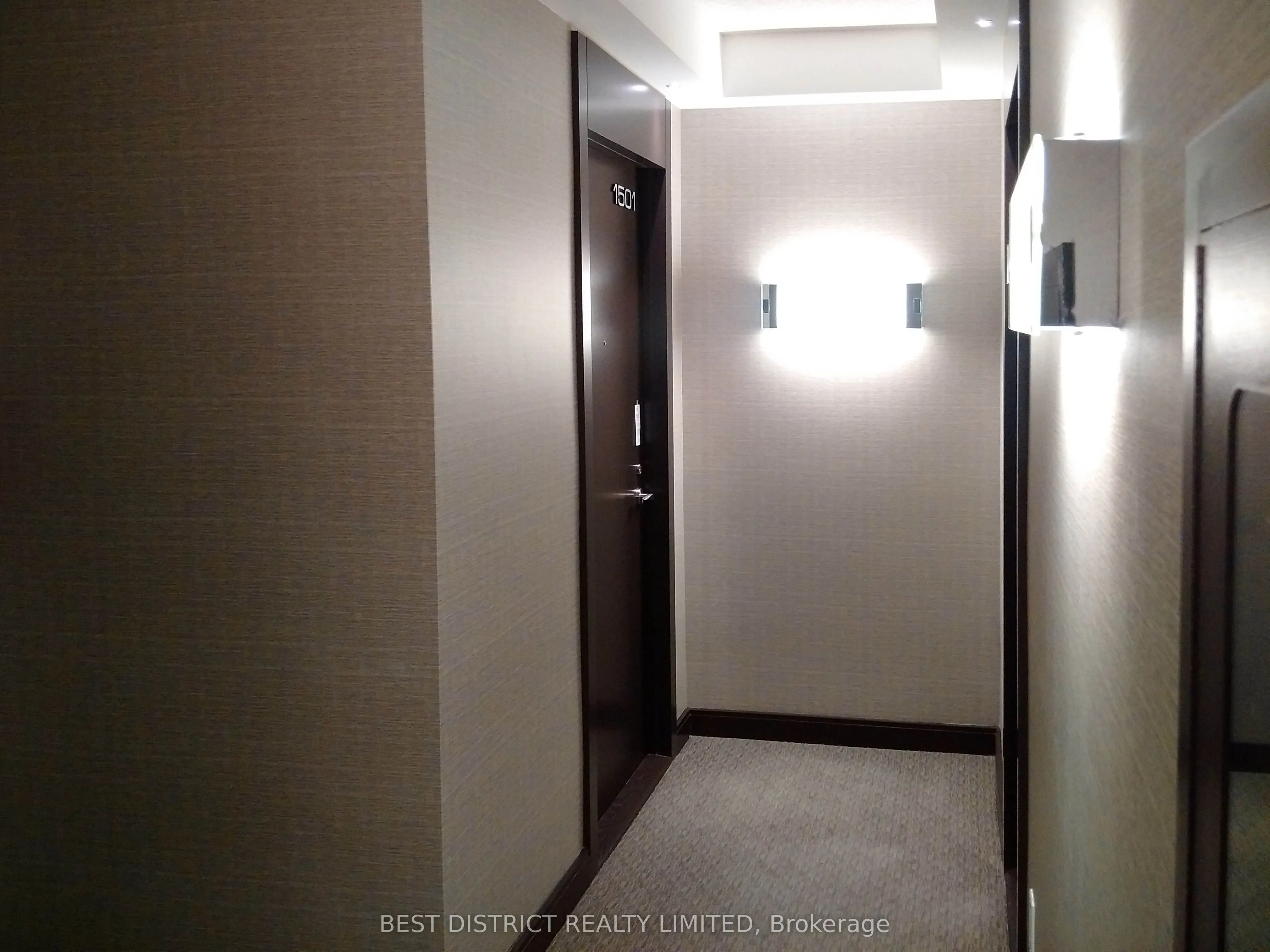 9 Valhalla Inn Road, #1501