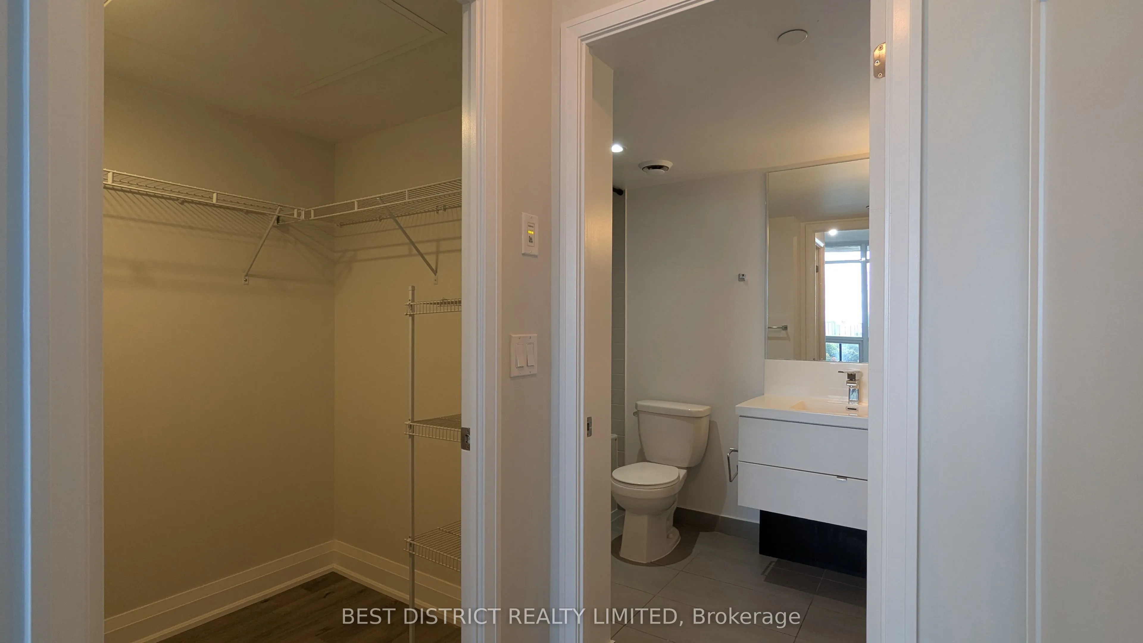 9 Valhalla Inn Road, #1501