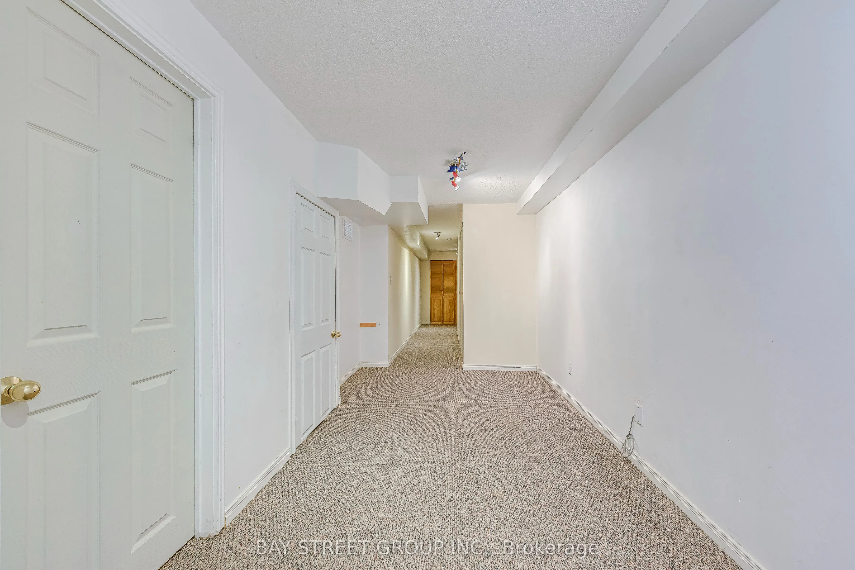 5260 Mcfarren Boulevard, #102