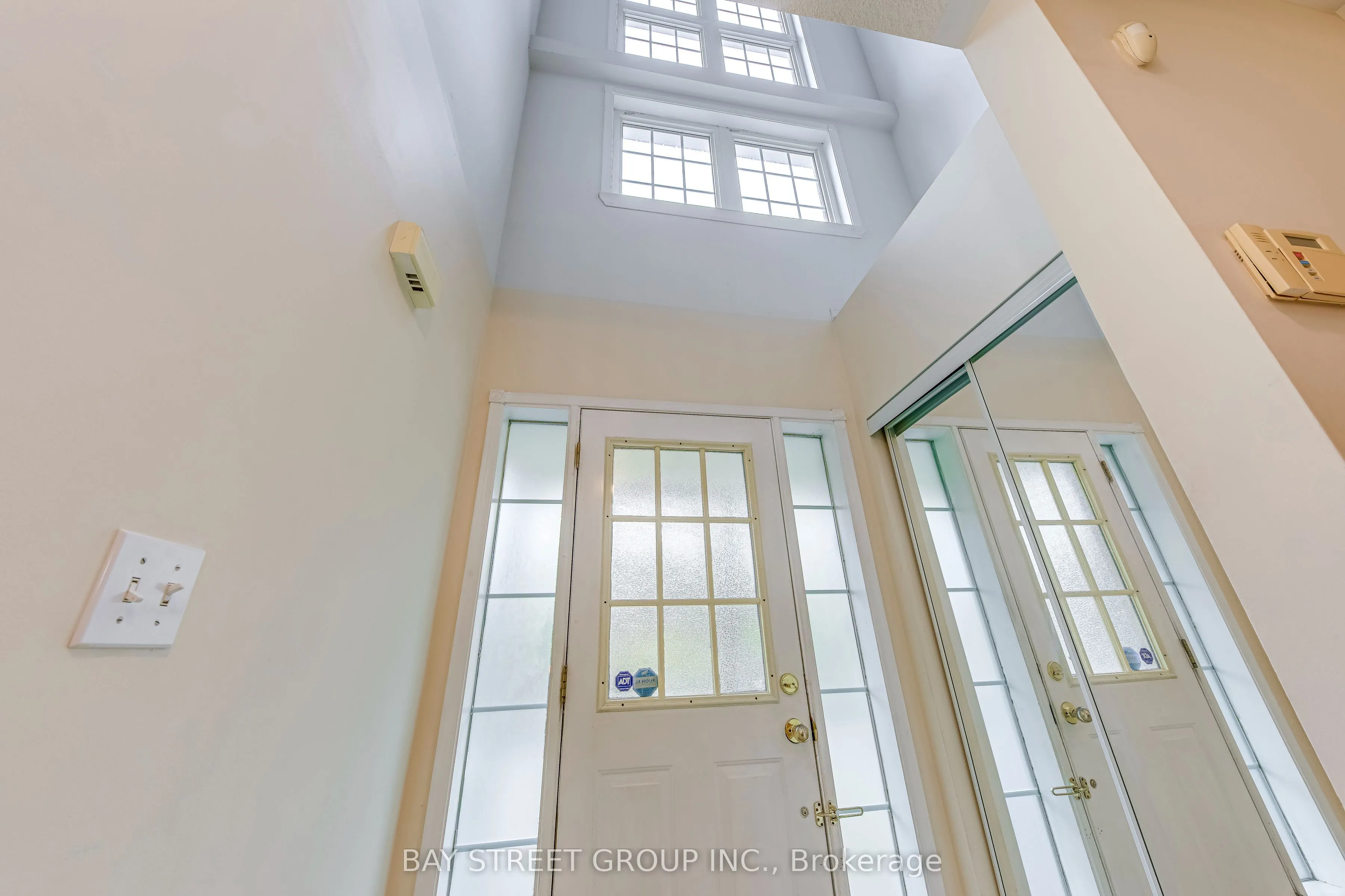 5260 Mcfarren Boulevard, #102