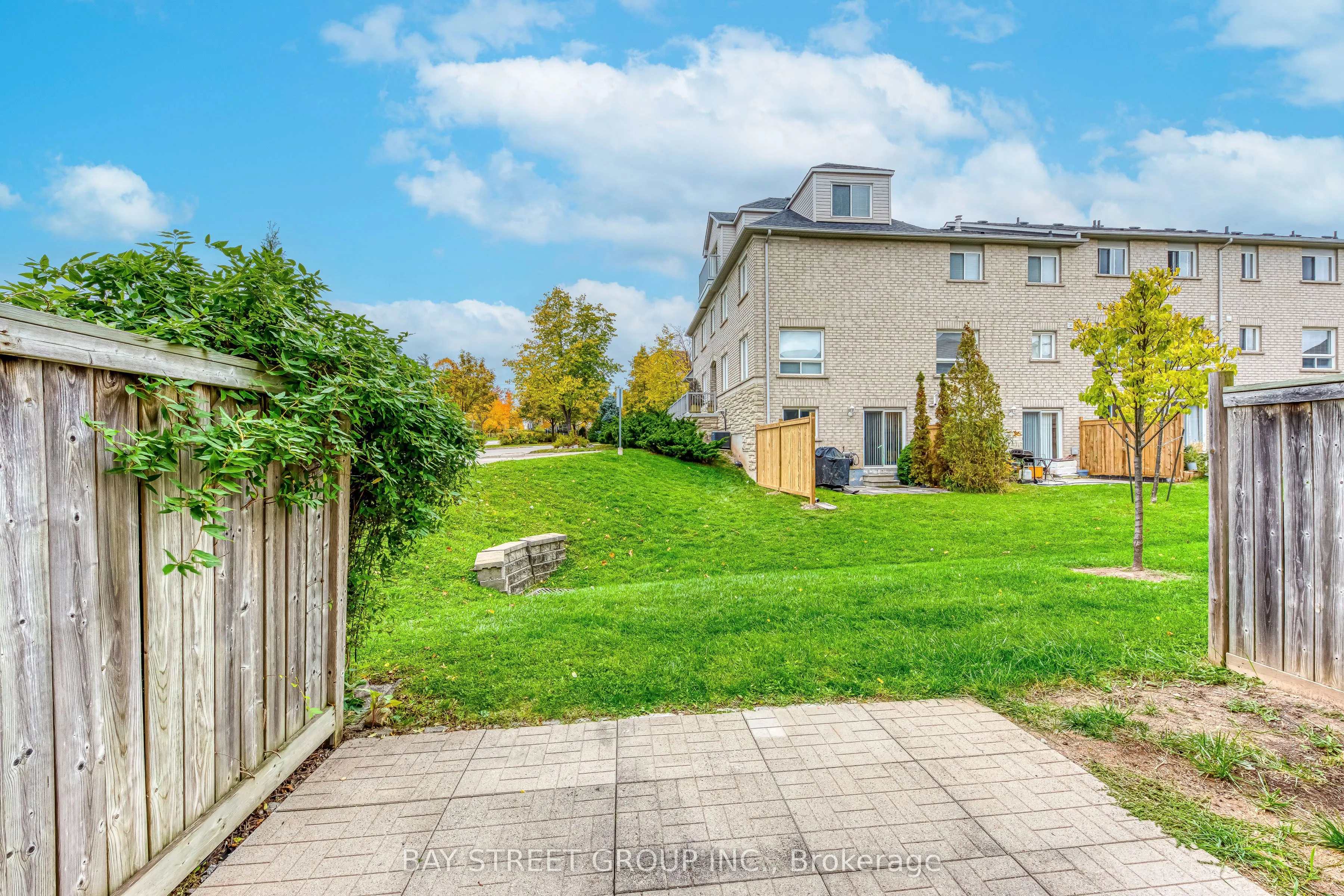 5260 Mcfarren Boulevard, #102