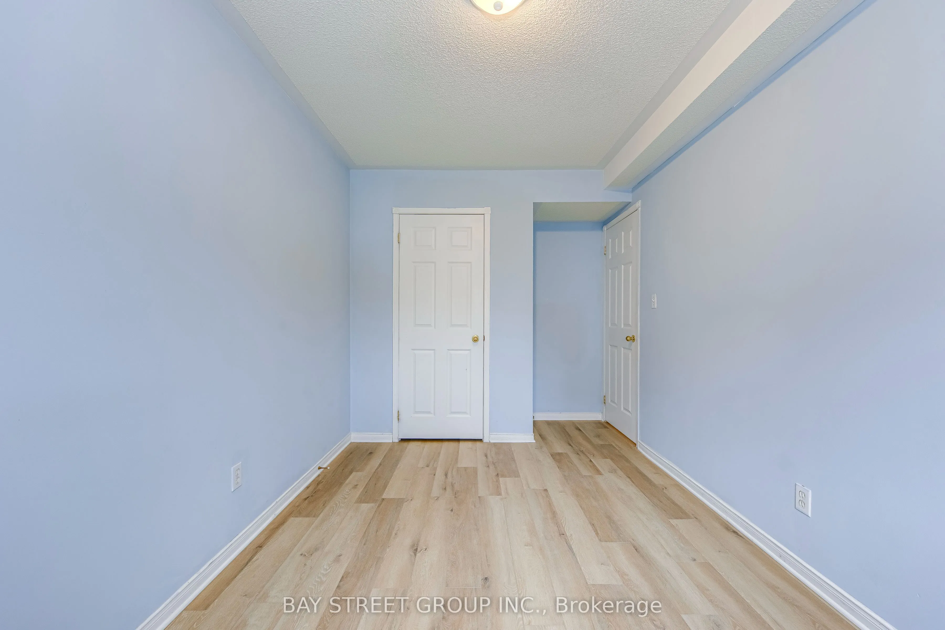 5260 Mcfarren Boulevard, #102