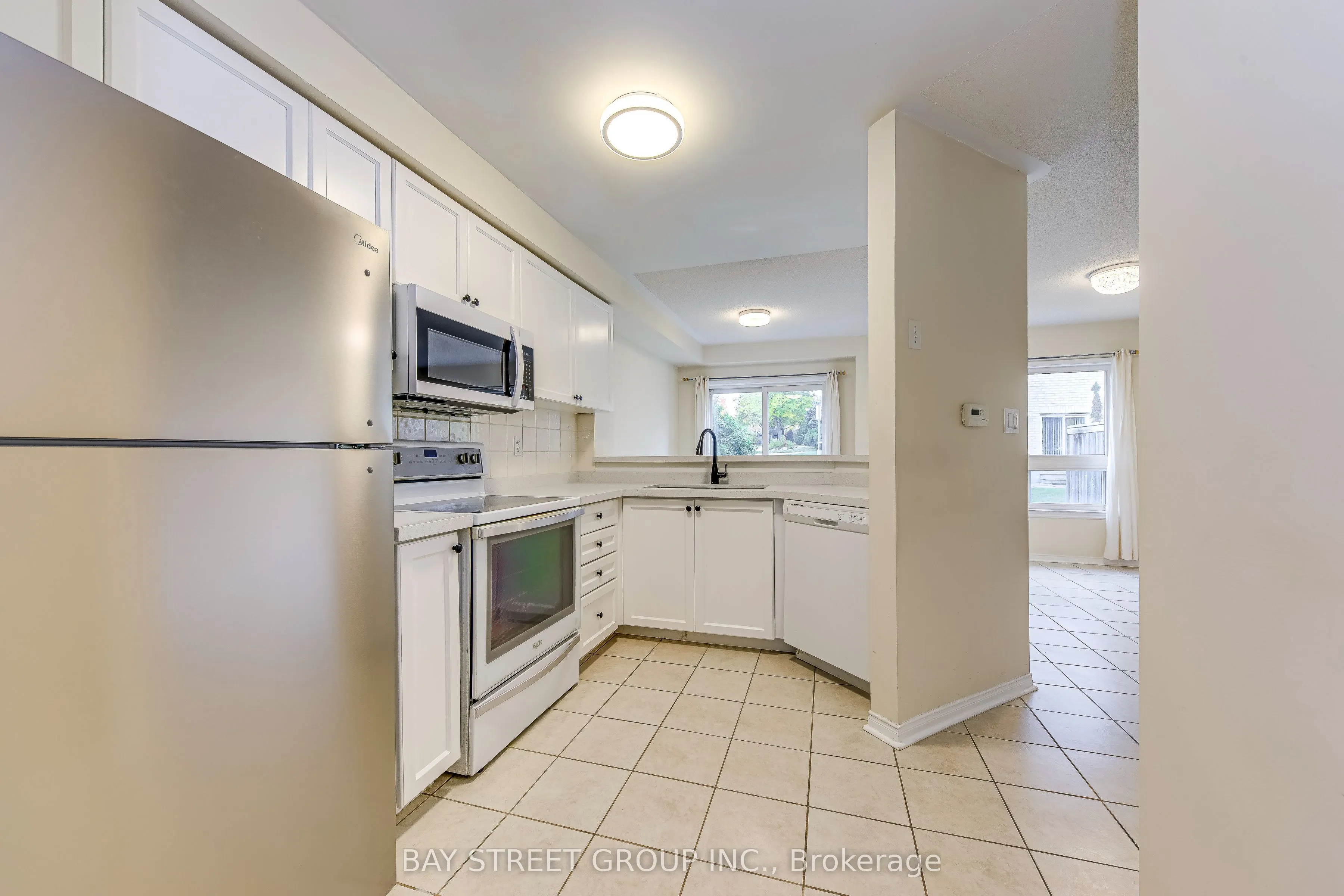 5260 Mcfarren Boulevard, #102