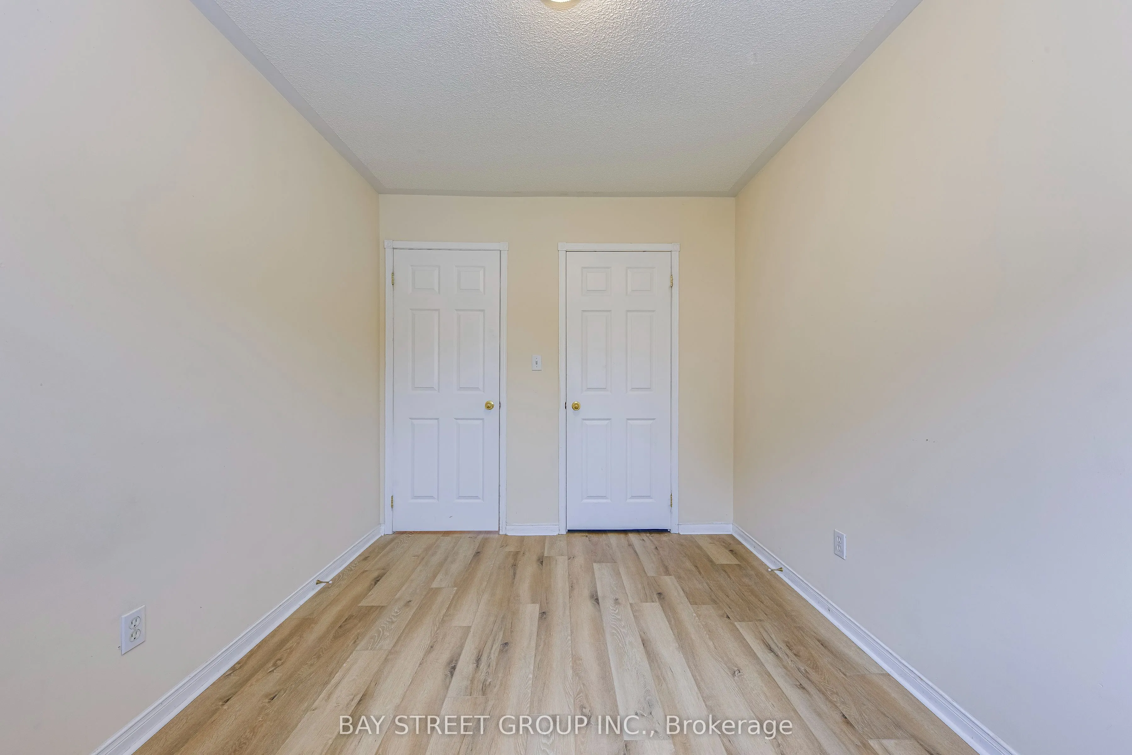 5260 Mcfarren Boulevard, #102