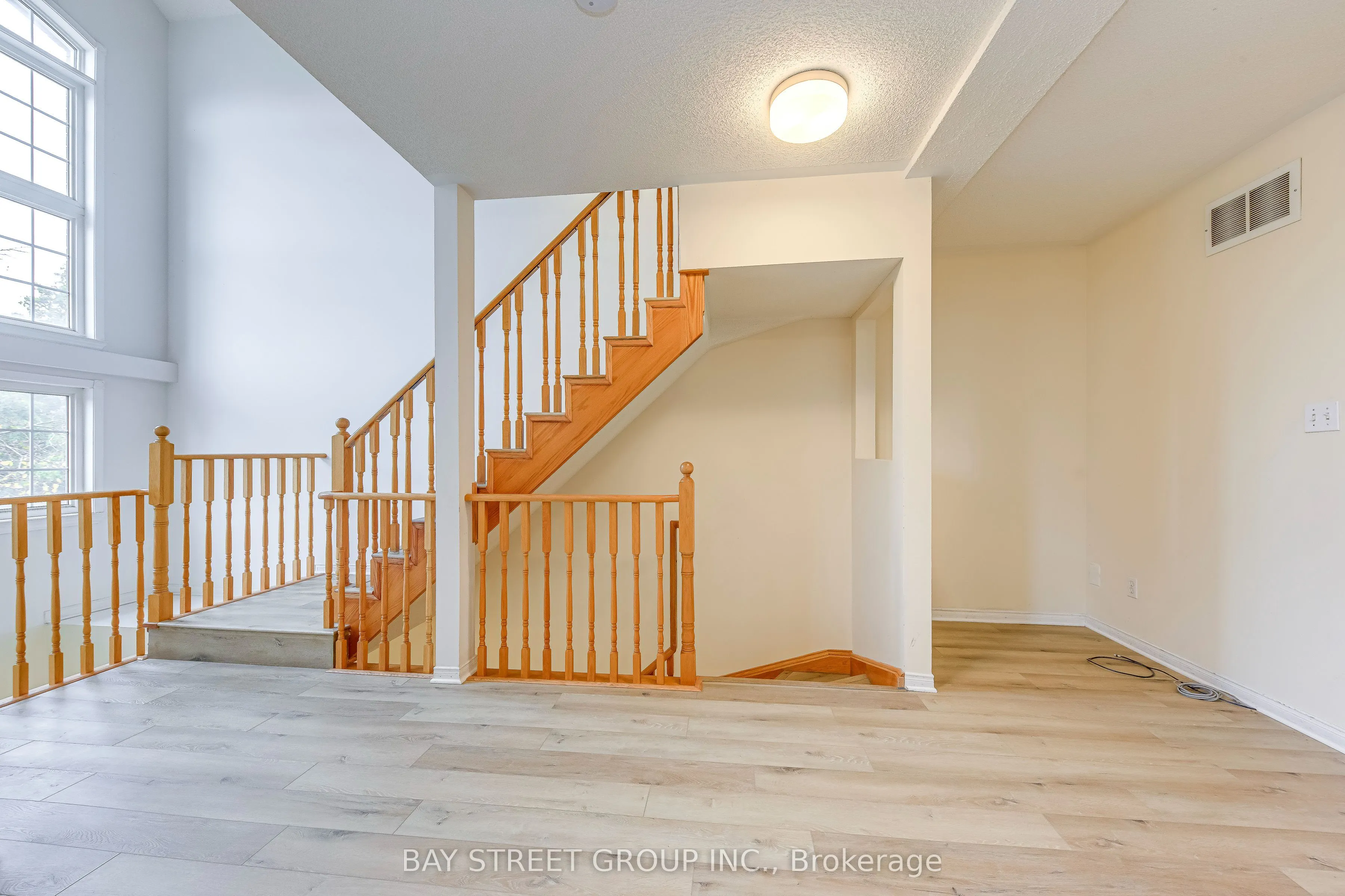 5260 Mcfarren Boulevard, #102