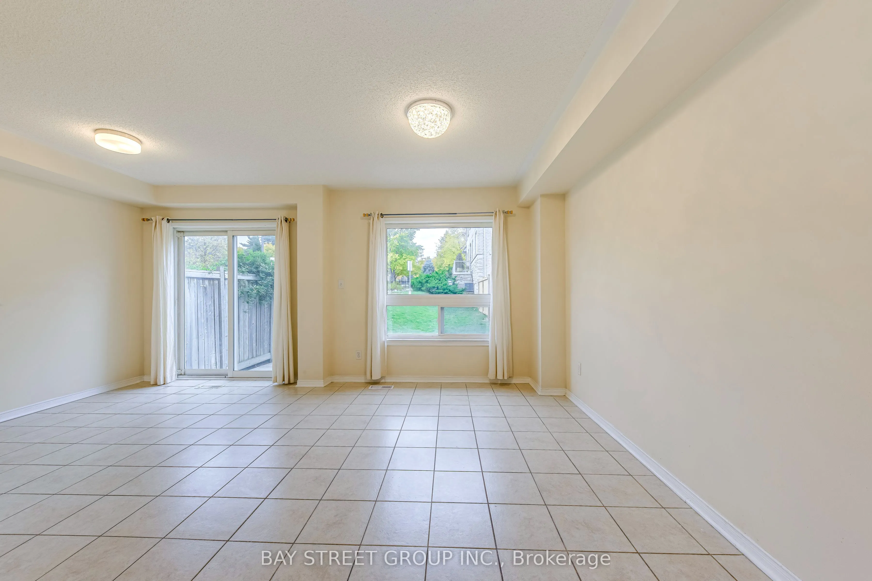 5260 Mcfarren Boulevard, #102