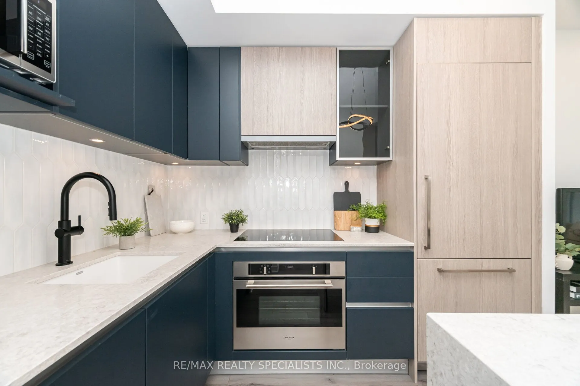 3020 Trailside Drive, #TH 132