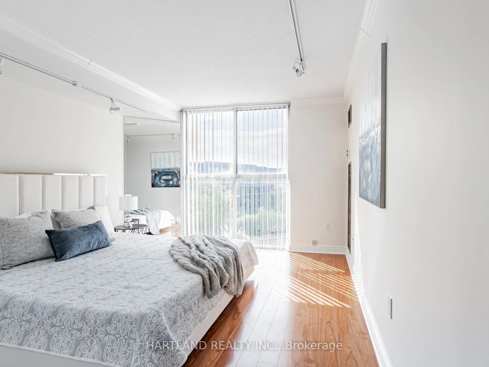 600 Rexdale Boulevard, #306