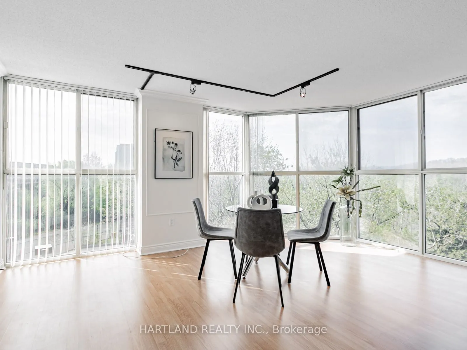 600 Rexdale Boulevard, #306