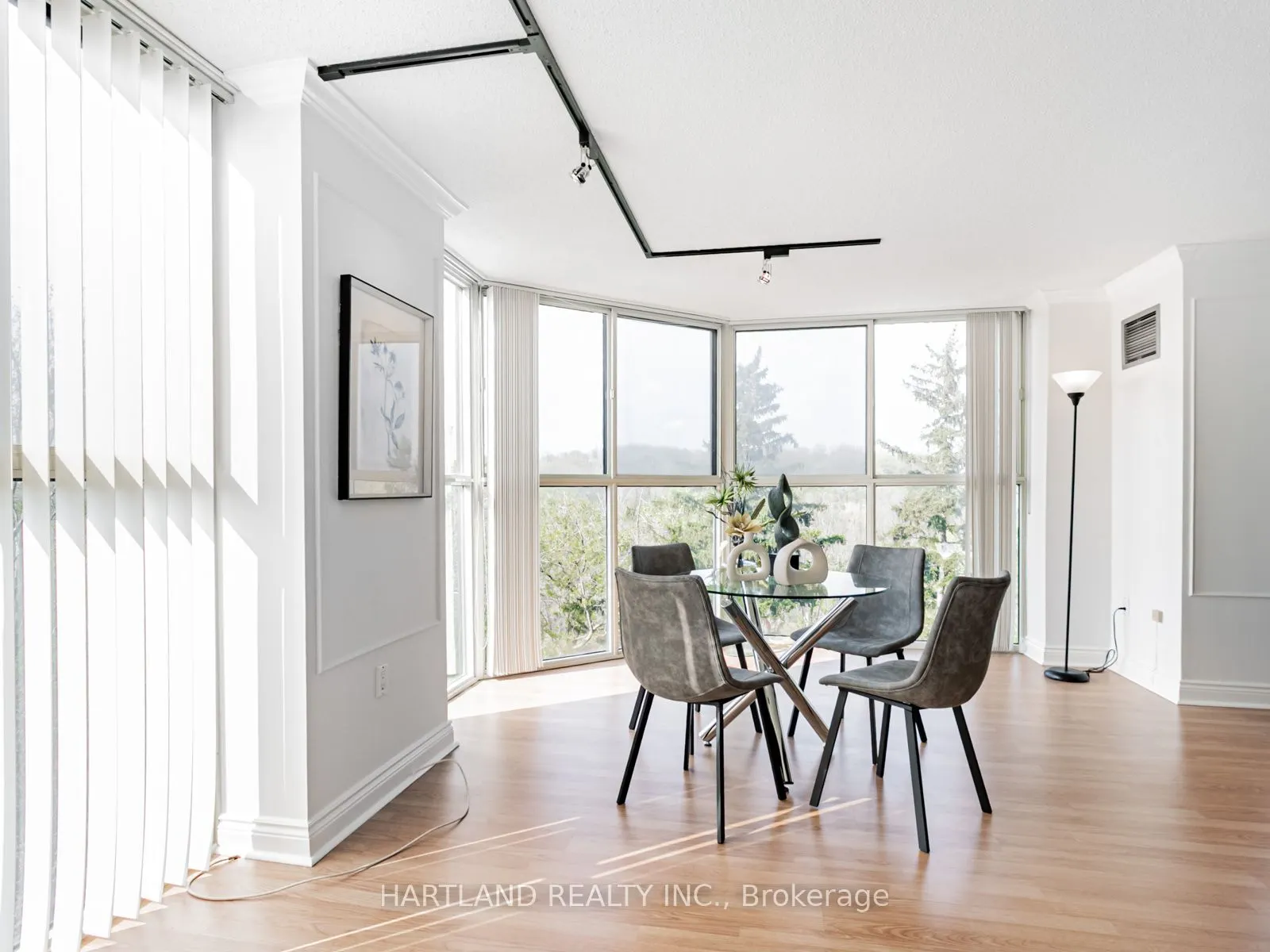 600 Rexdale Boulevard, #306