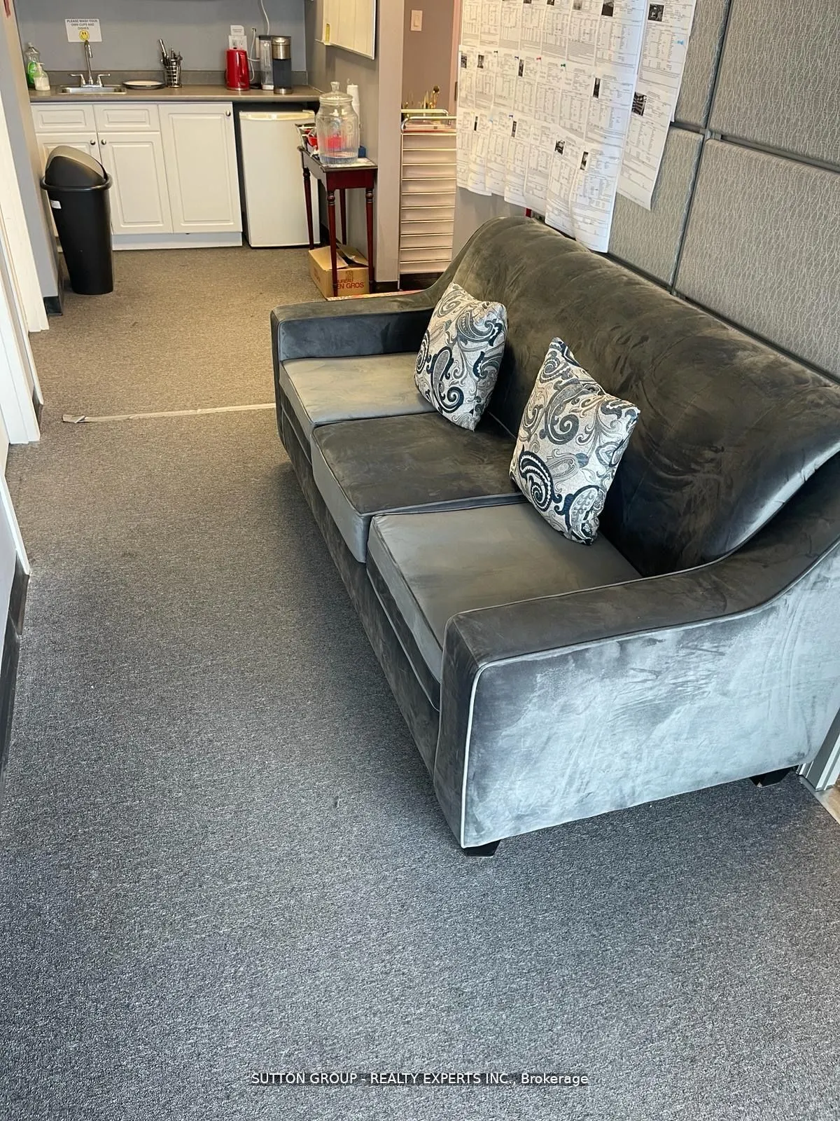 60 Gillingham Drive, #400 (Rm-2)