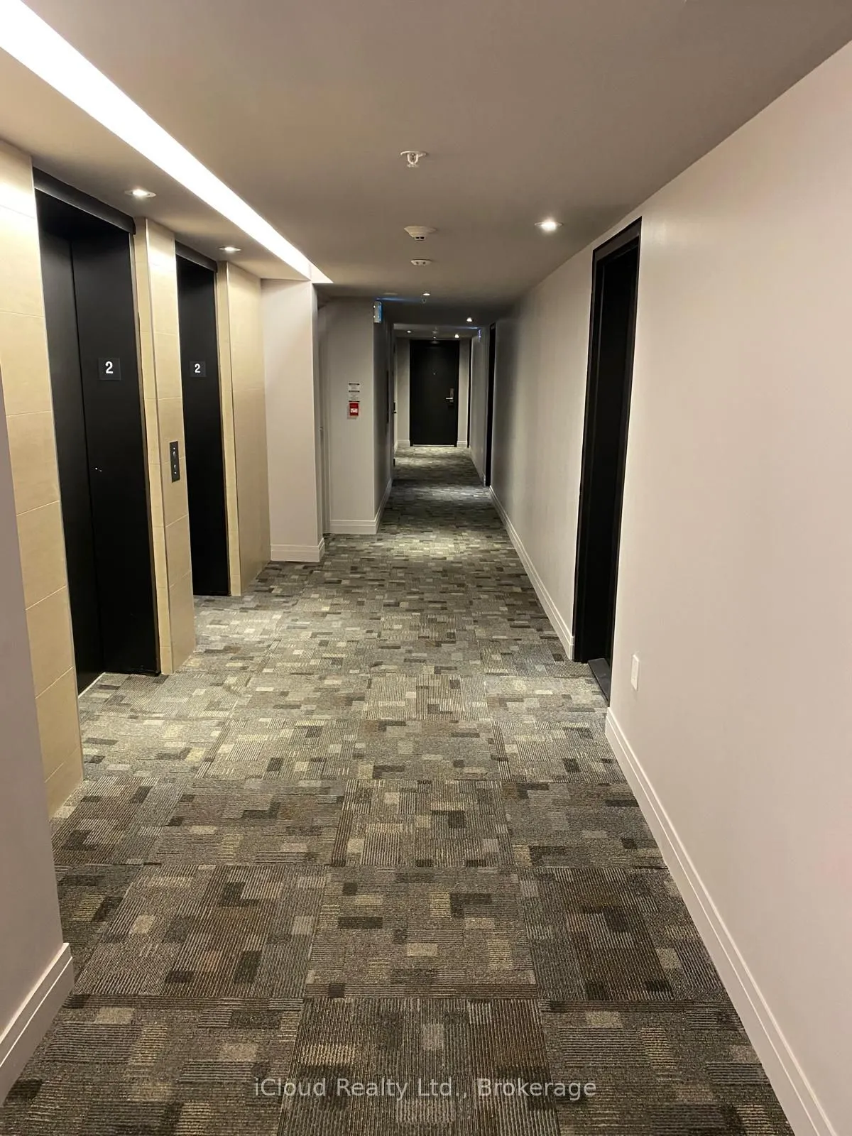 408 Brown's Line E, #207