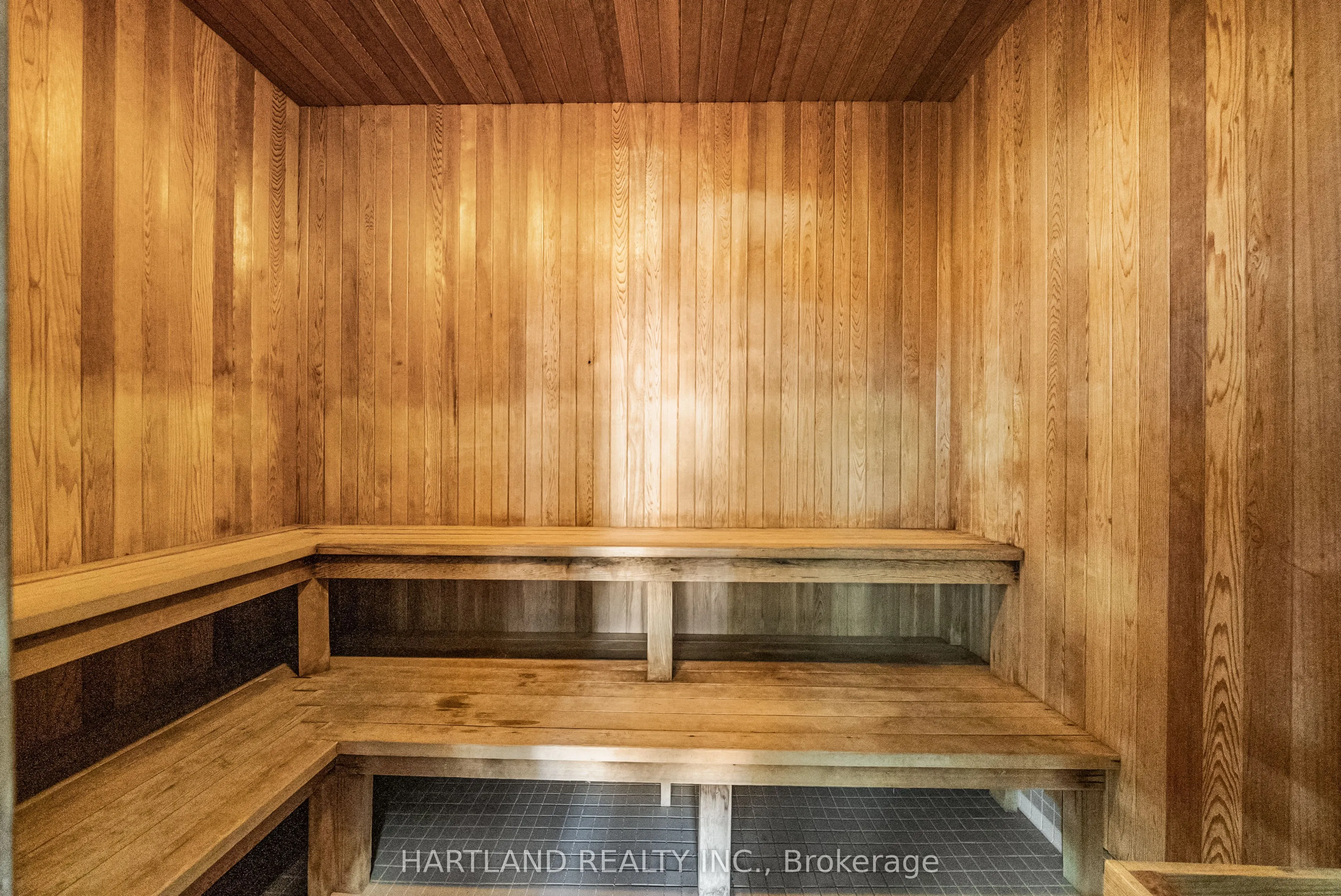 3504 Hurontario Street, #2701