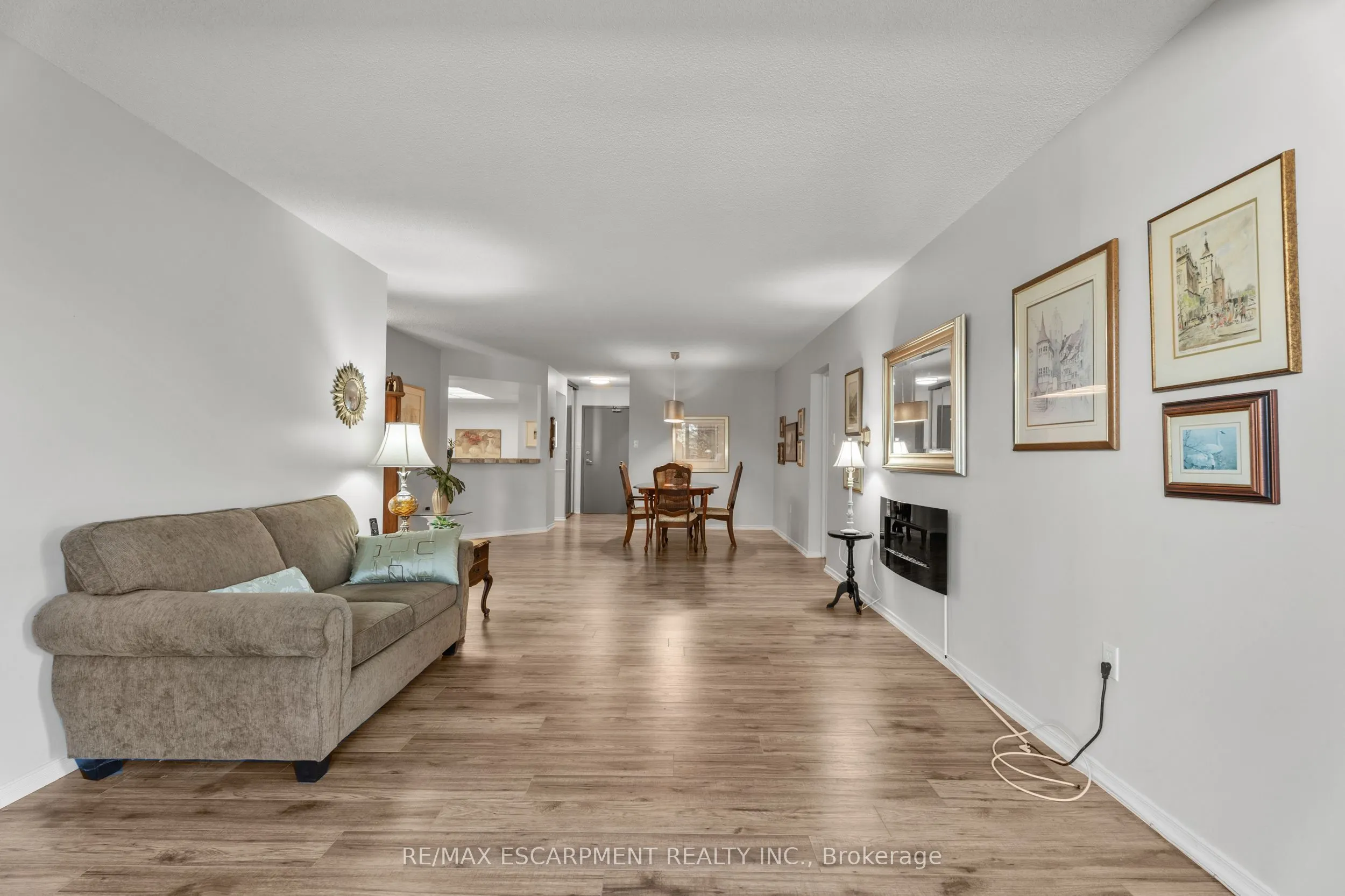 1201 North Shore Boulevard E, #302