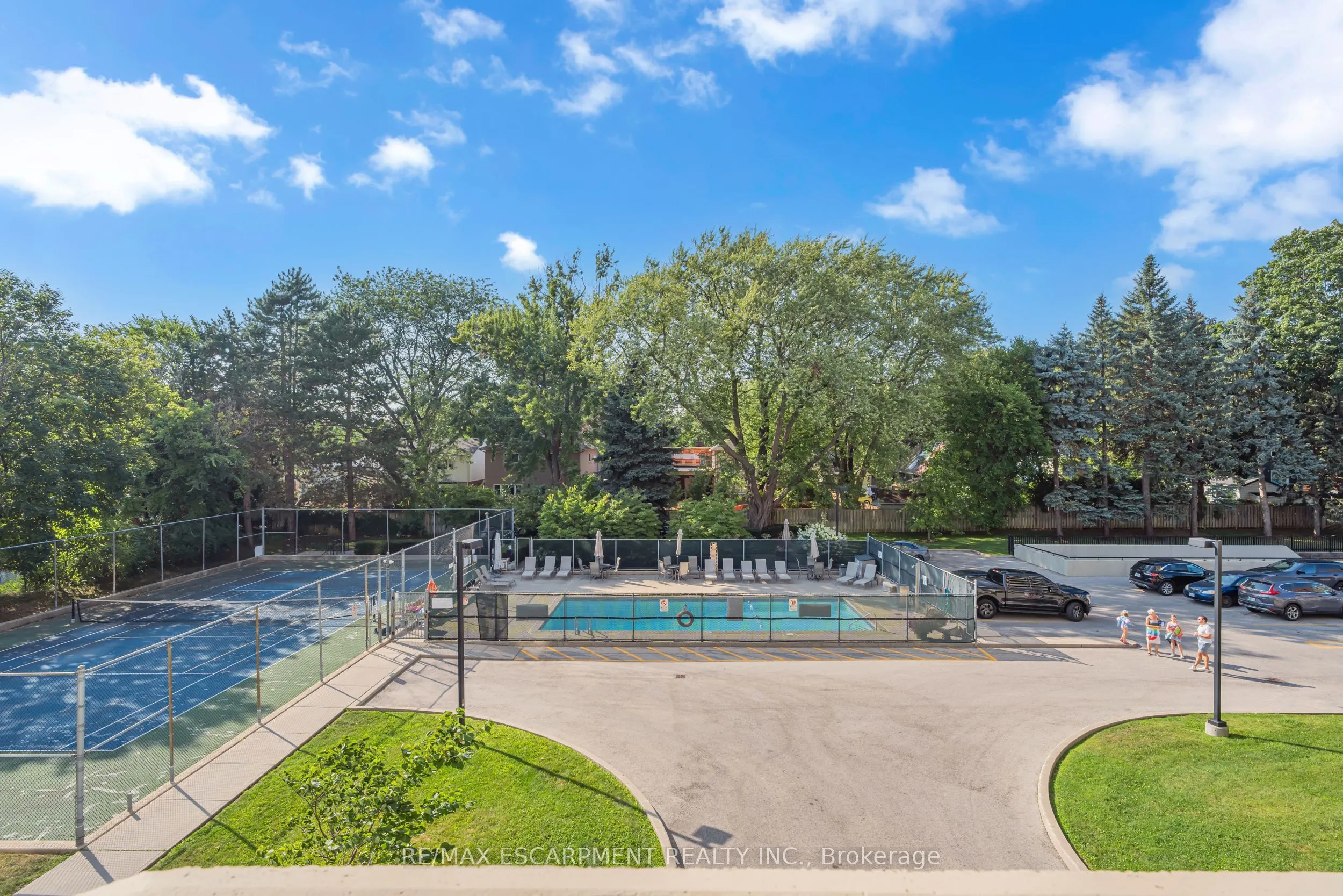 1201 North Shore Boulevard E, #302