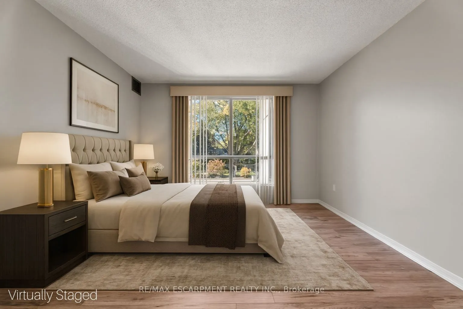 1201 North Shore Boulevard E, #302