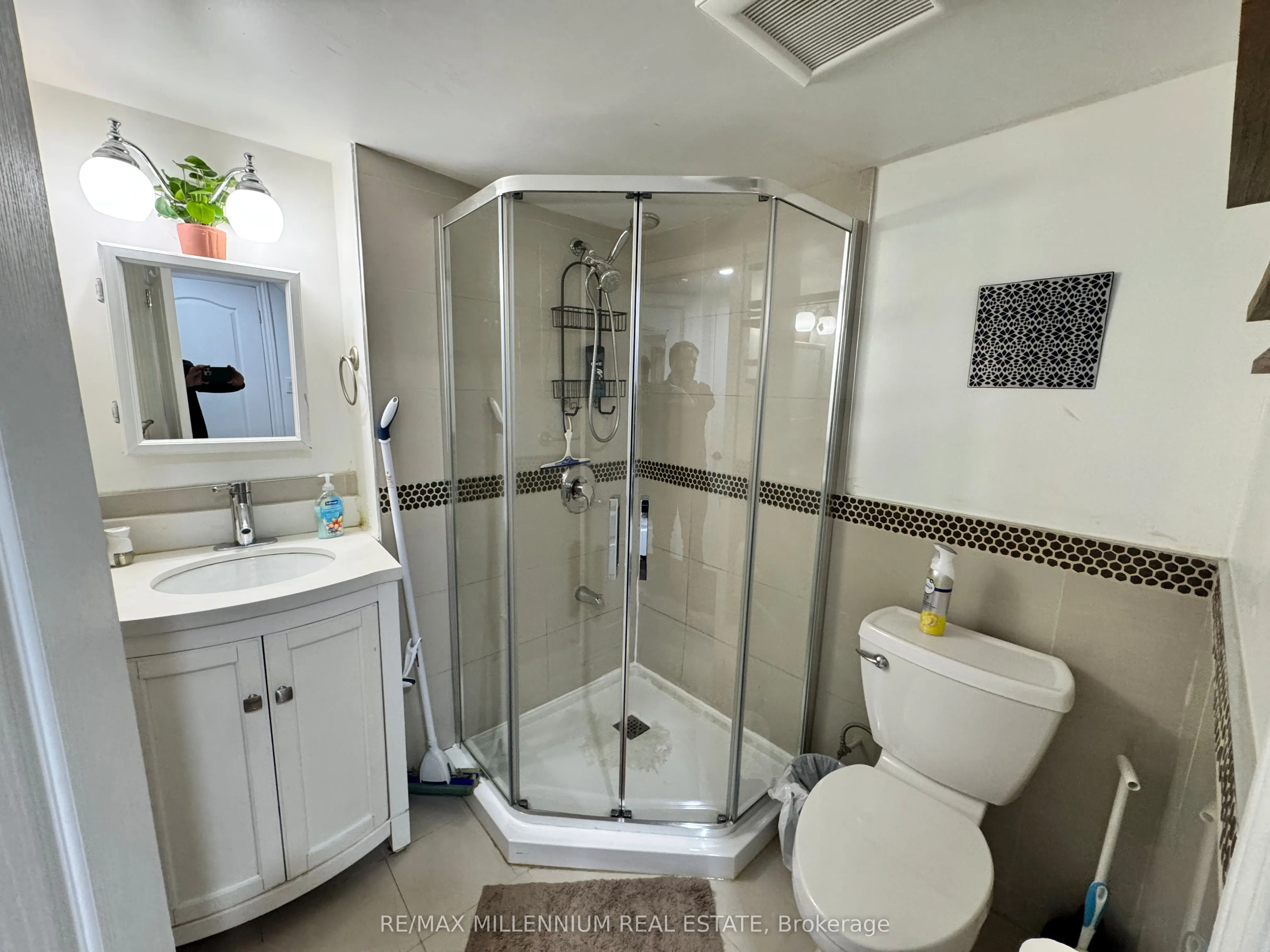 3847 Morning Star Drive