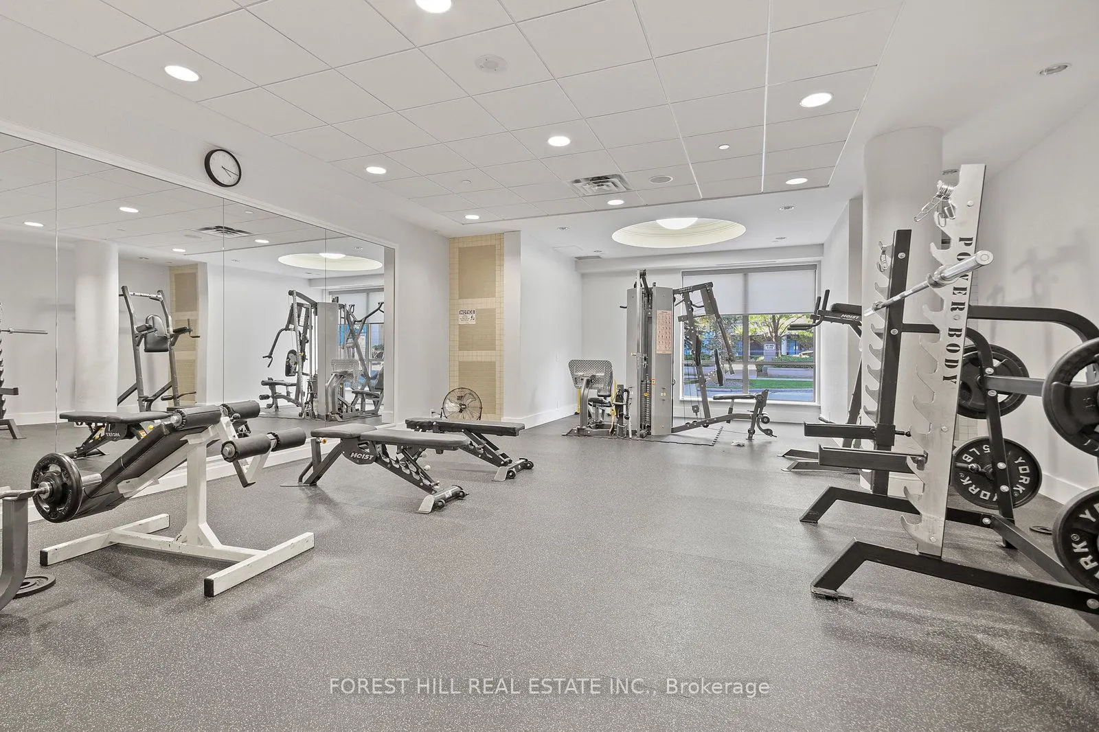 5233 Dundas Street W, #1029