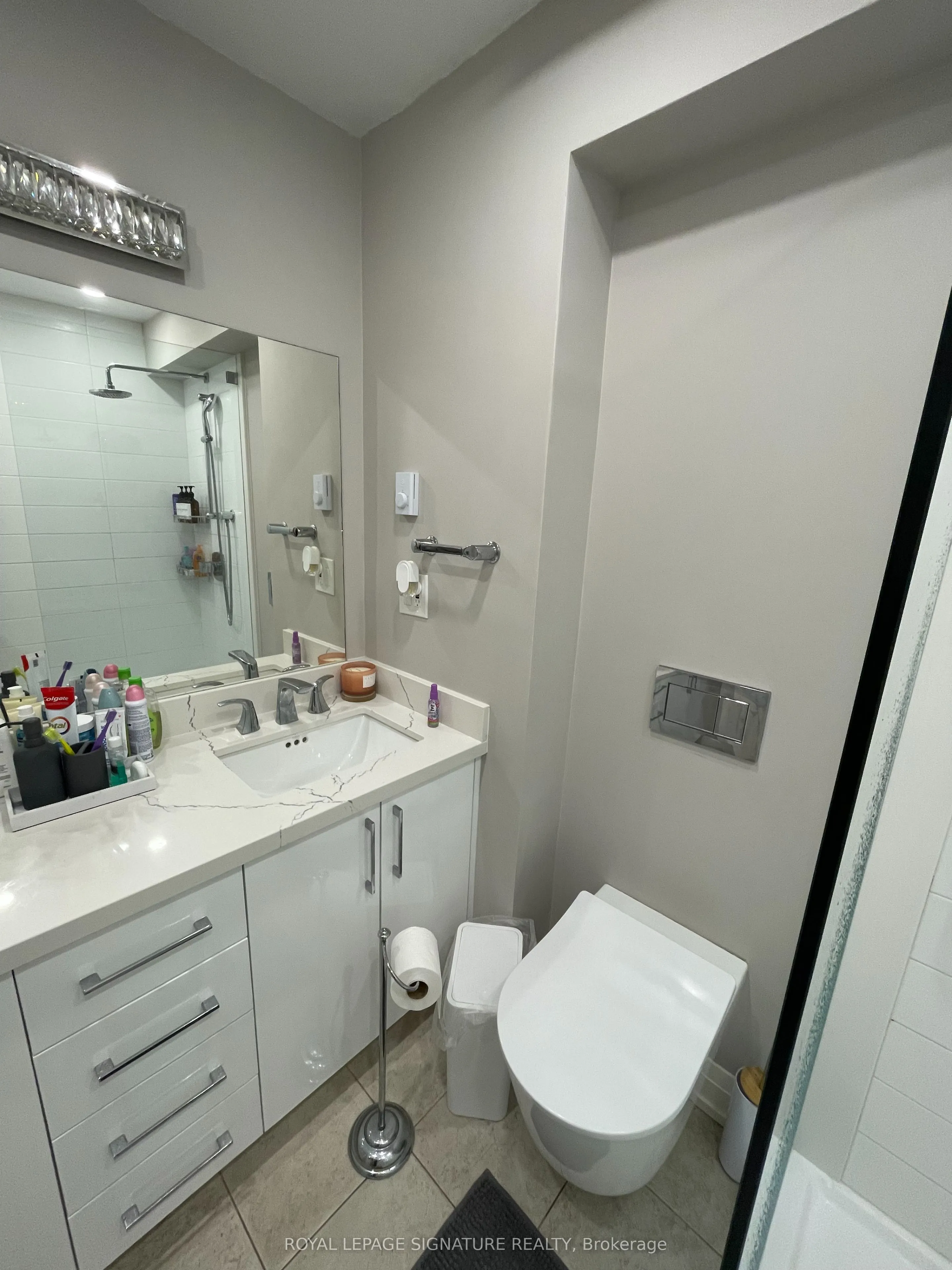 1494 King Street W, #Lower