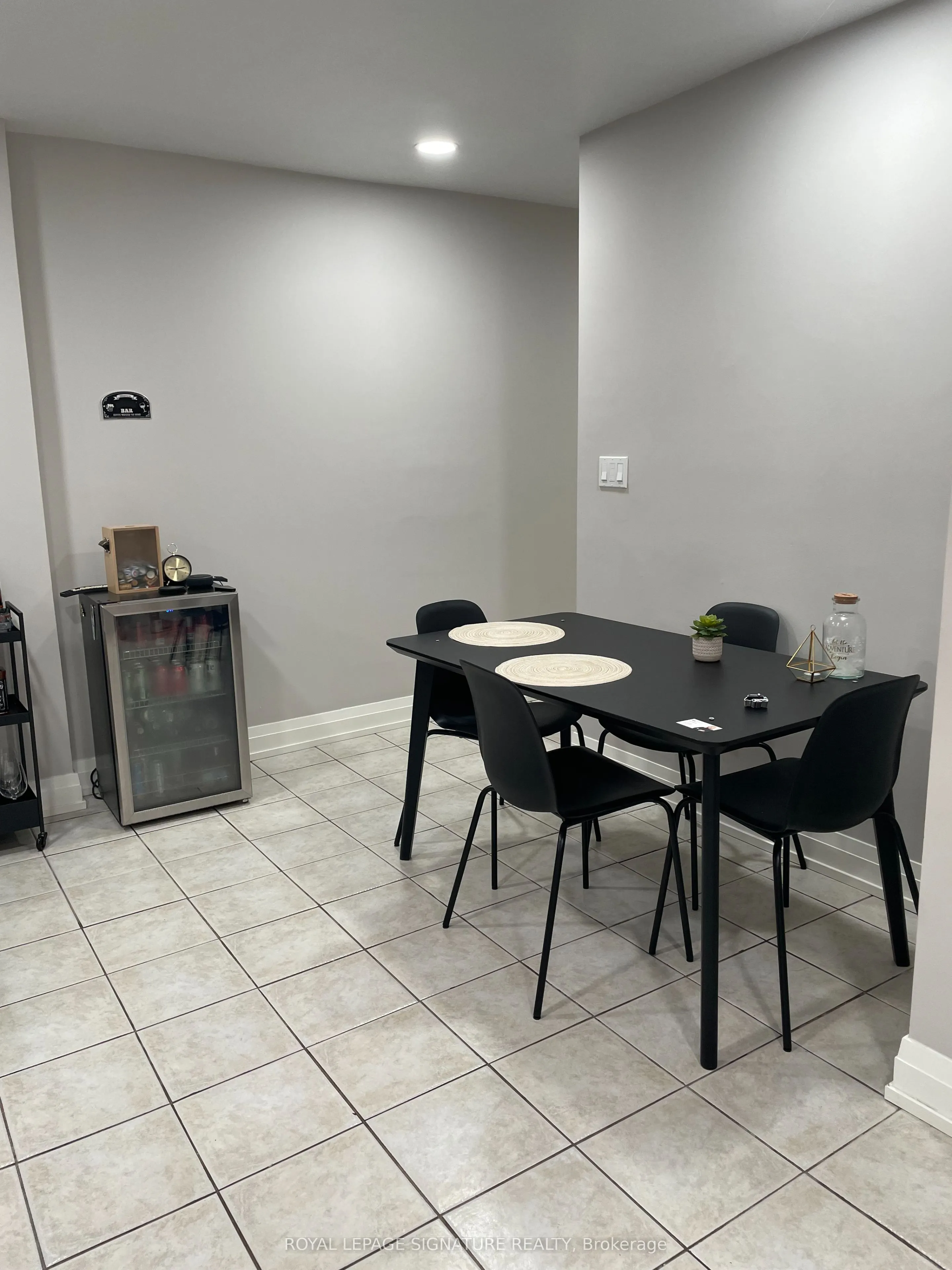 1494 King Street W, #Lower