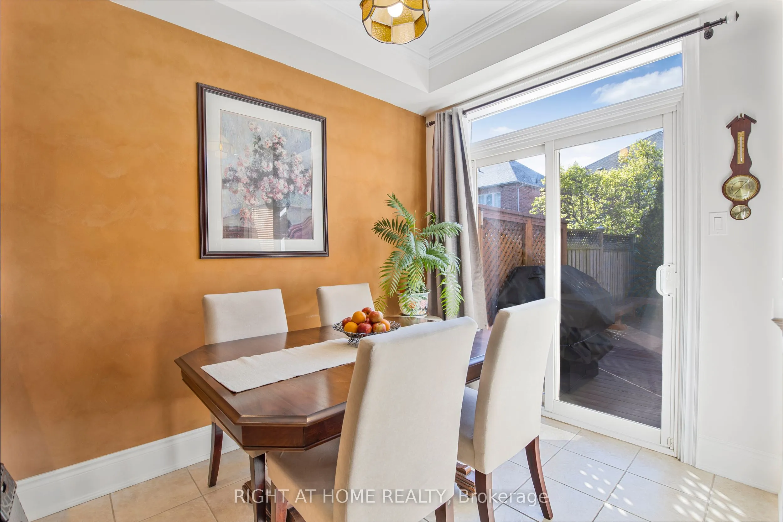 3351 Hayhurst Crescent