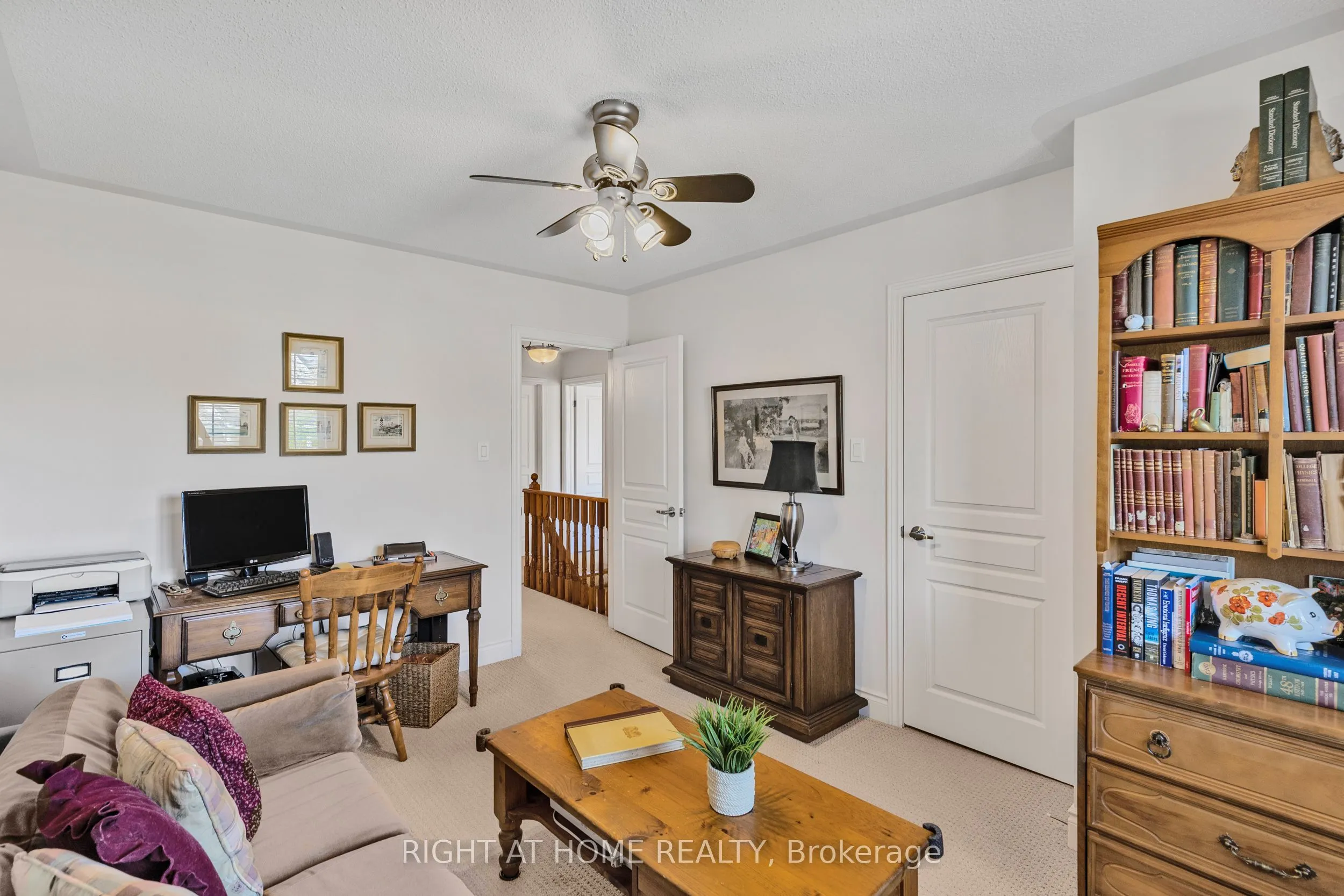 3351 Hayhurst Crescent