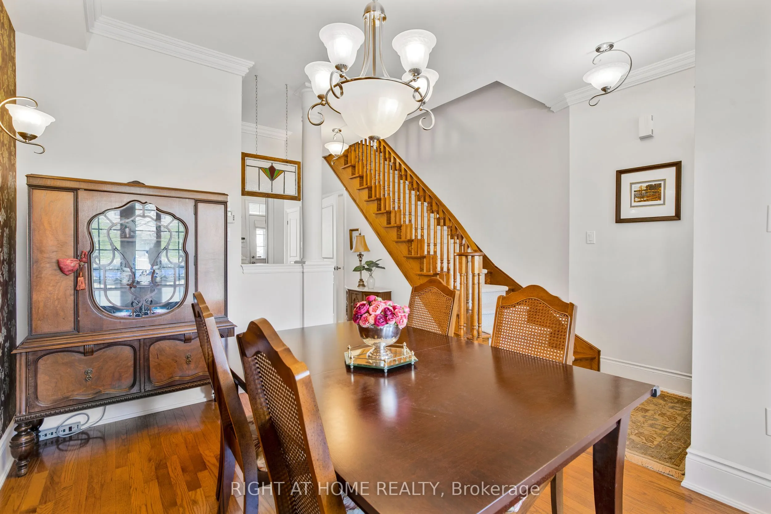 3351 Hayhurst Crescent