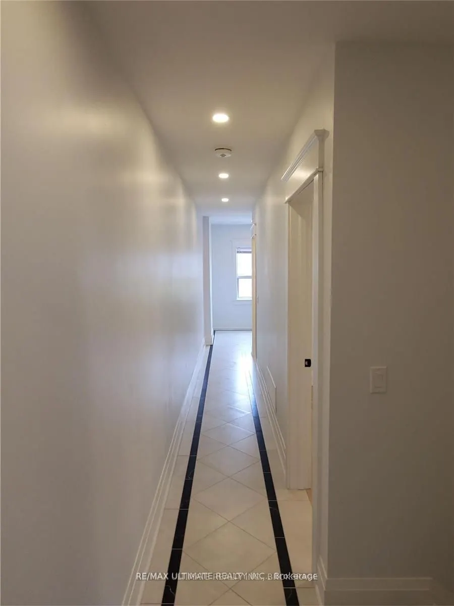 784A Dovercourt Road, #2nd Flr