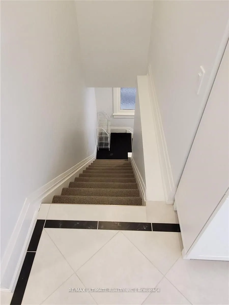 784A Dovercourt Road, #2nd Flr