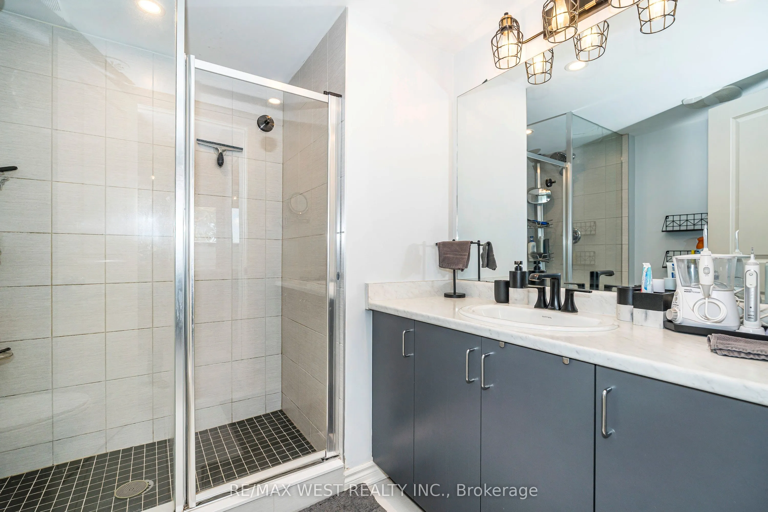 2285 Mcnab Lane, #12