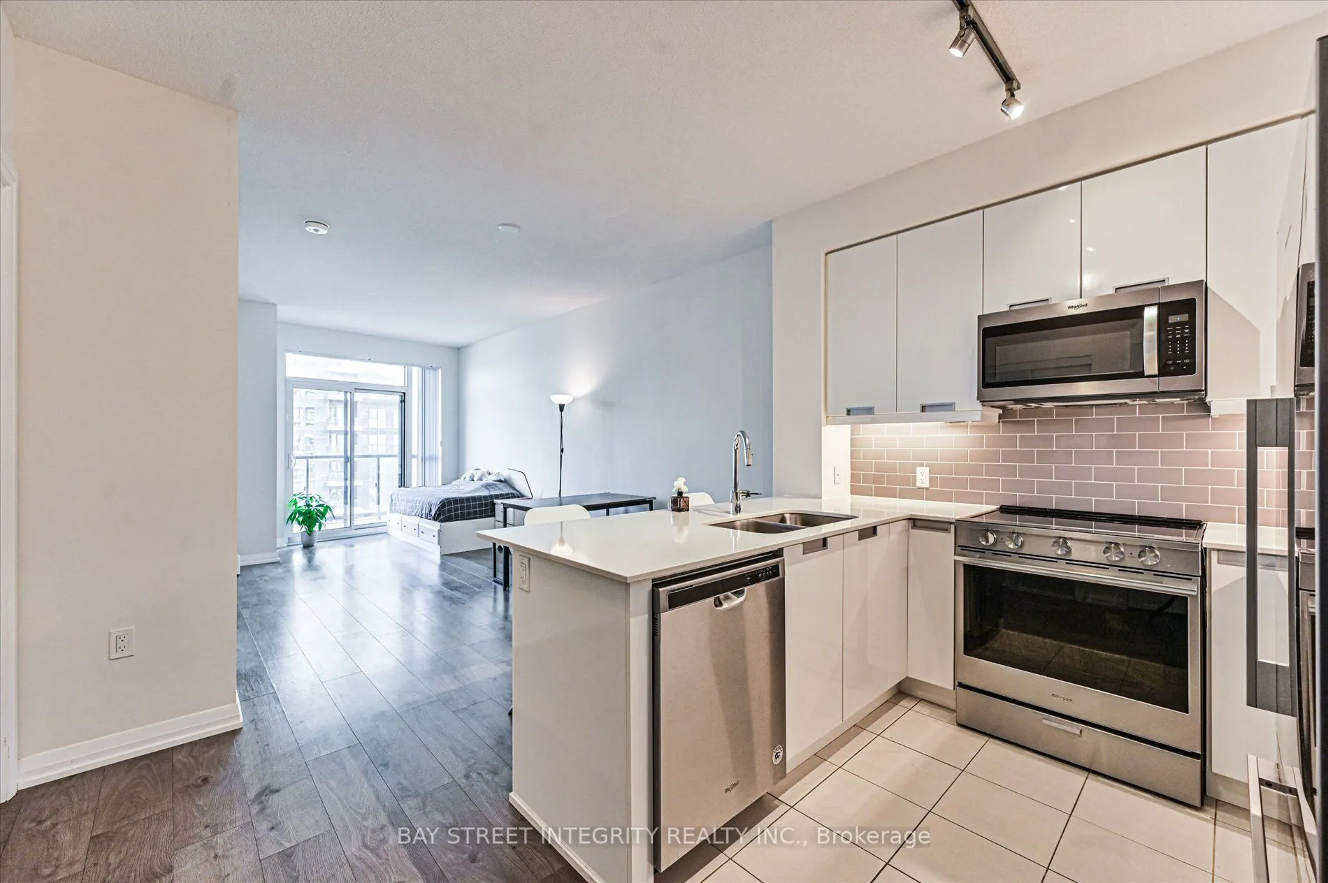 35 Watergarden Drive, #2719