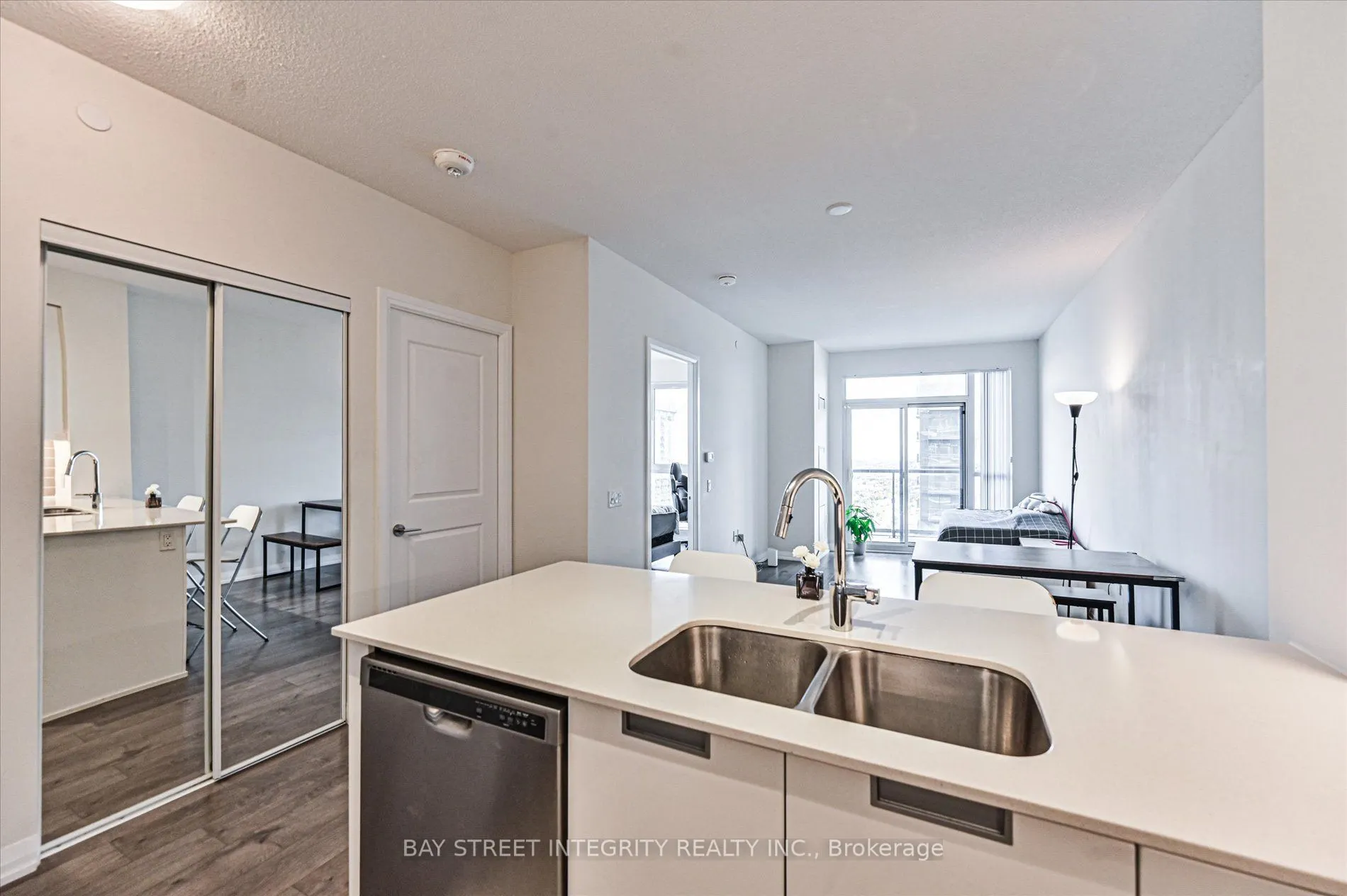 35 Watergarden Drive, #2719