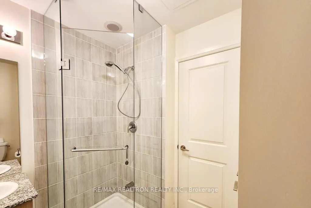 65 Yorkland Boulevard, #1005