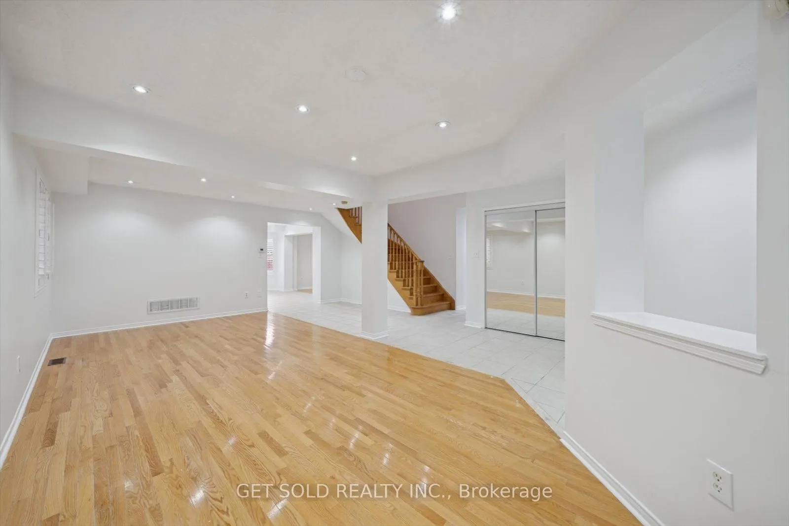 36 Field Thistle Drive