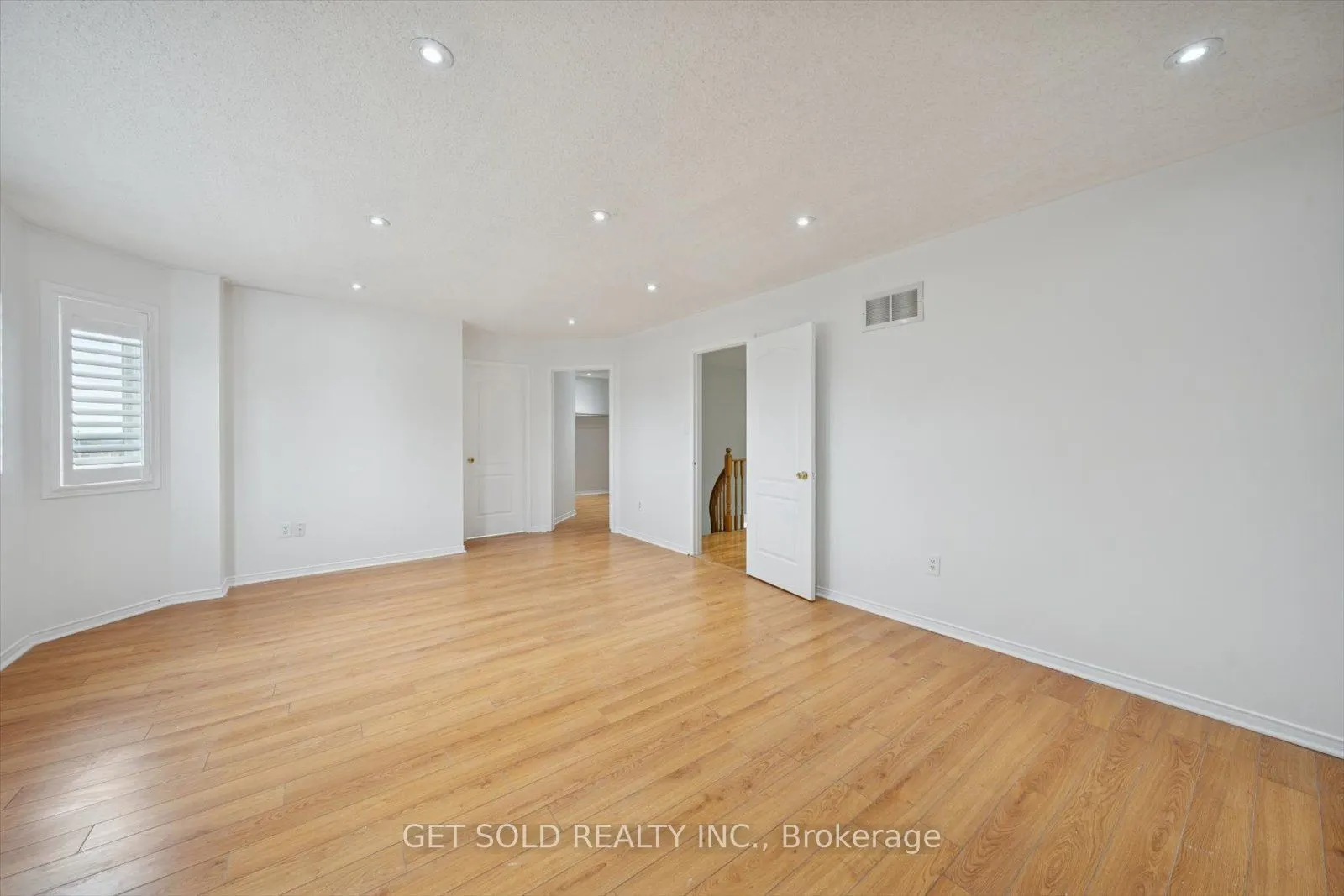 36 Field Thistle Drive