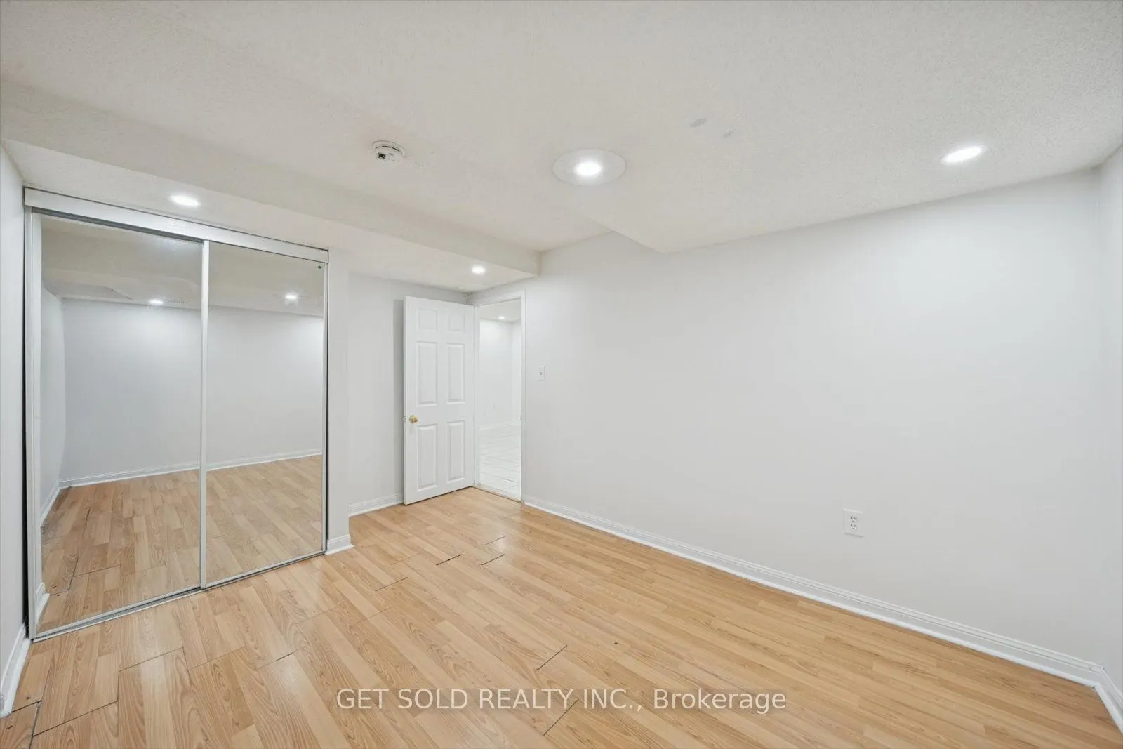 36 Field Thistle Drive