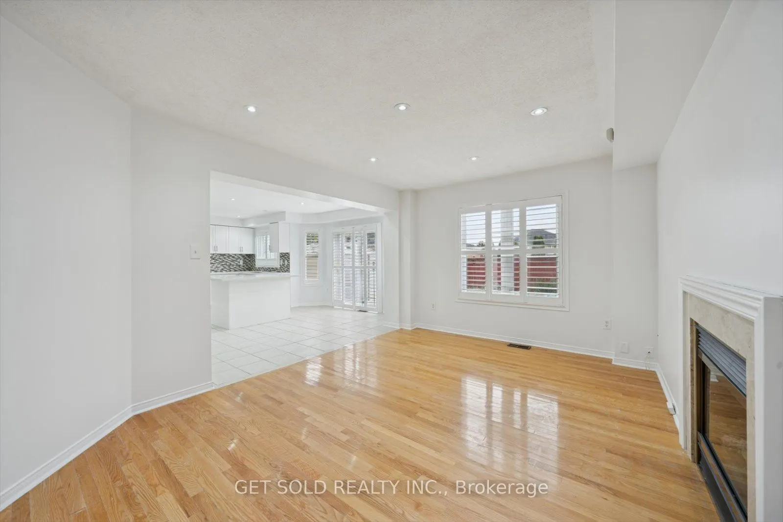 36 Field Thistle Drive