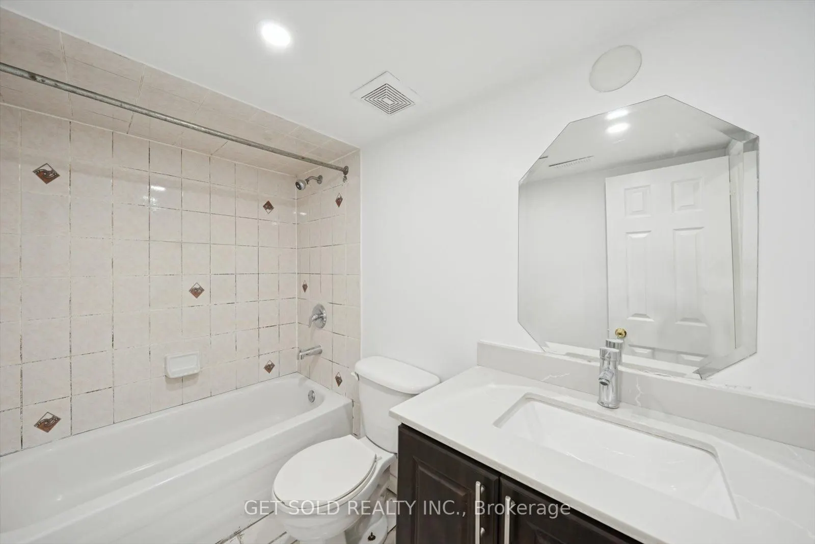 36 Field Thistle Drive