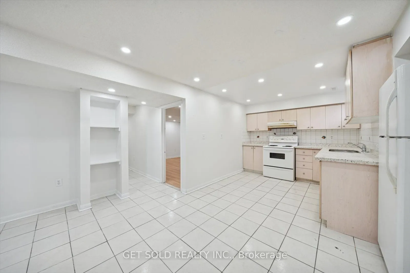 36 Field Thistle Drive